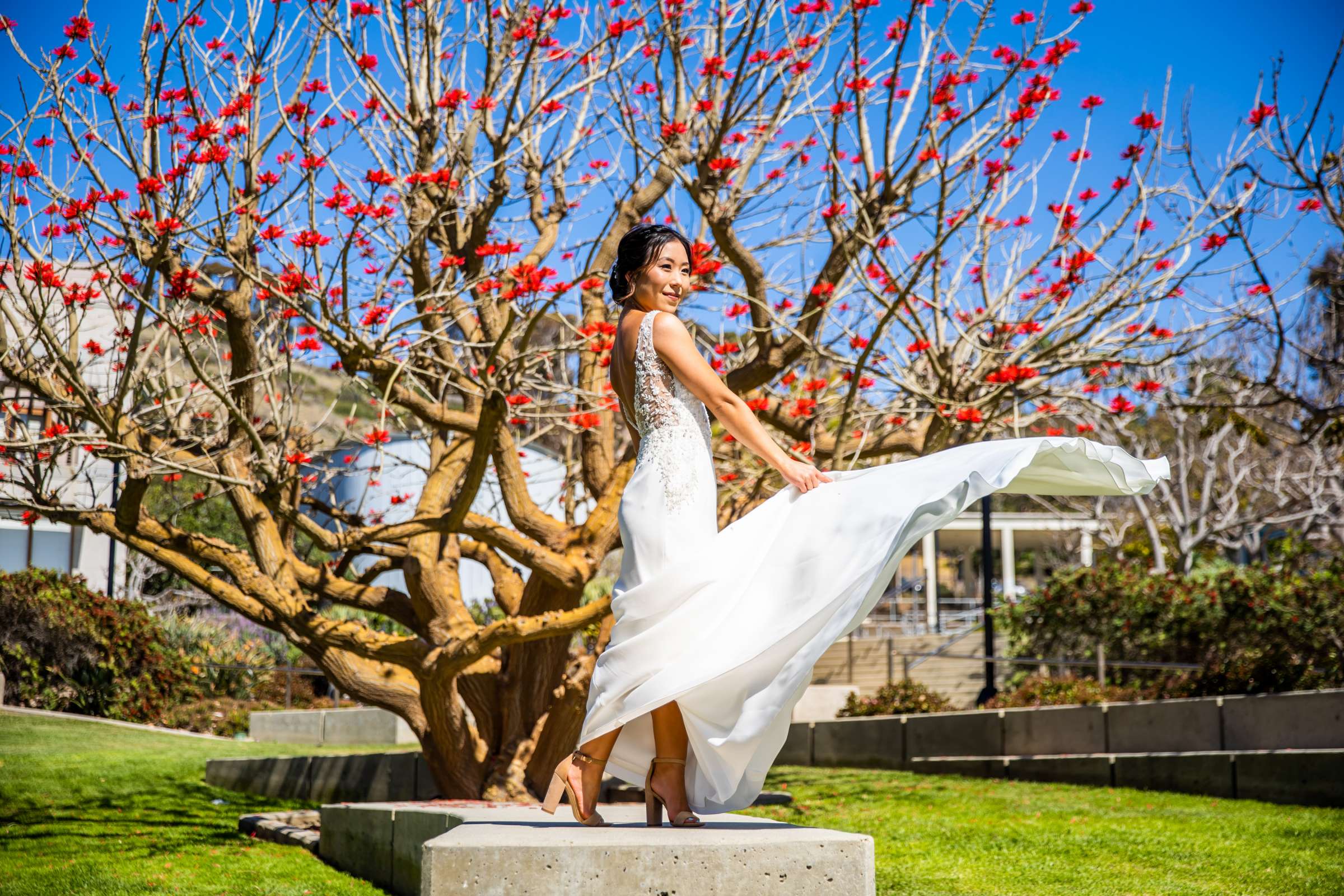 Scripps Seaside Forum Wedding coordinated by The Best Wedding For You, Brandi and Gregory Wedding Photo #11 by True Photography