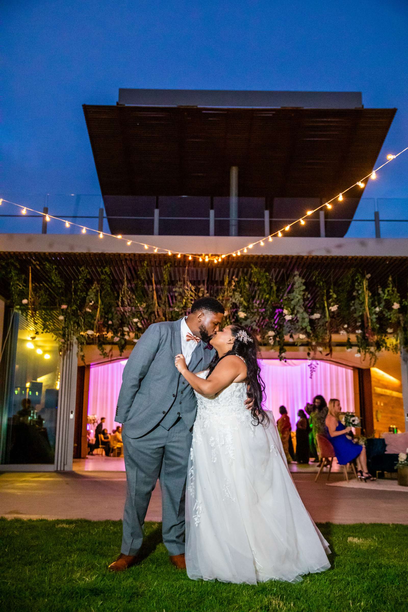 Scripps Seaside Forum Wedding coordinated by SD Weddings by Gina, Jessica and Michael Wedding Photo #637171 by True Photography