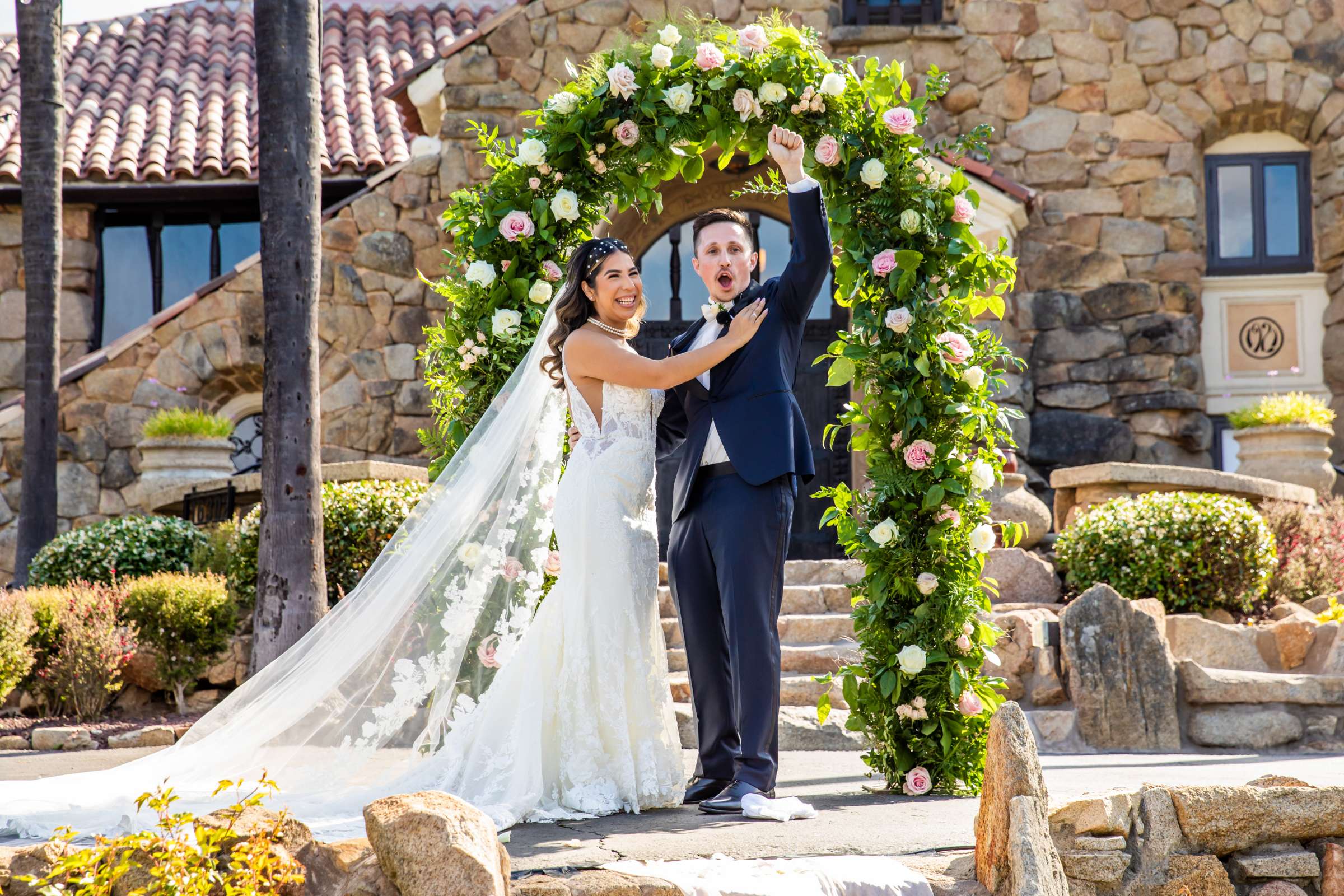 Mt Woodson Castle Wedding, Yuri and Sam Wedding Photo #13 by True Photography