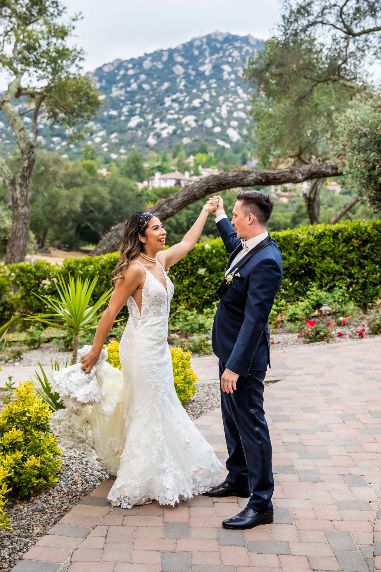 Mt Woodson Castle Wedding, Yuri and Sam Wedding Photo #23 by True Photography