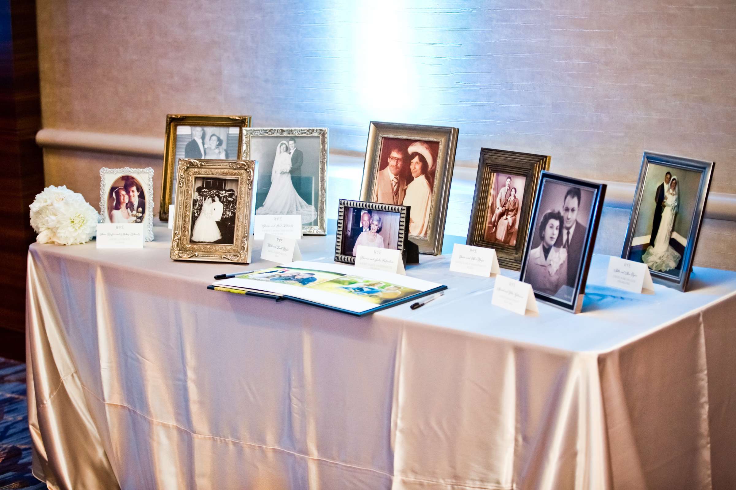 Marriott Marquis San Diego Marina Wedding coordinated by Victoria Weddings & Events, Rachel and Efrem Wedding Photo #123618 by True Photography