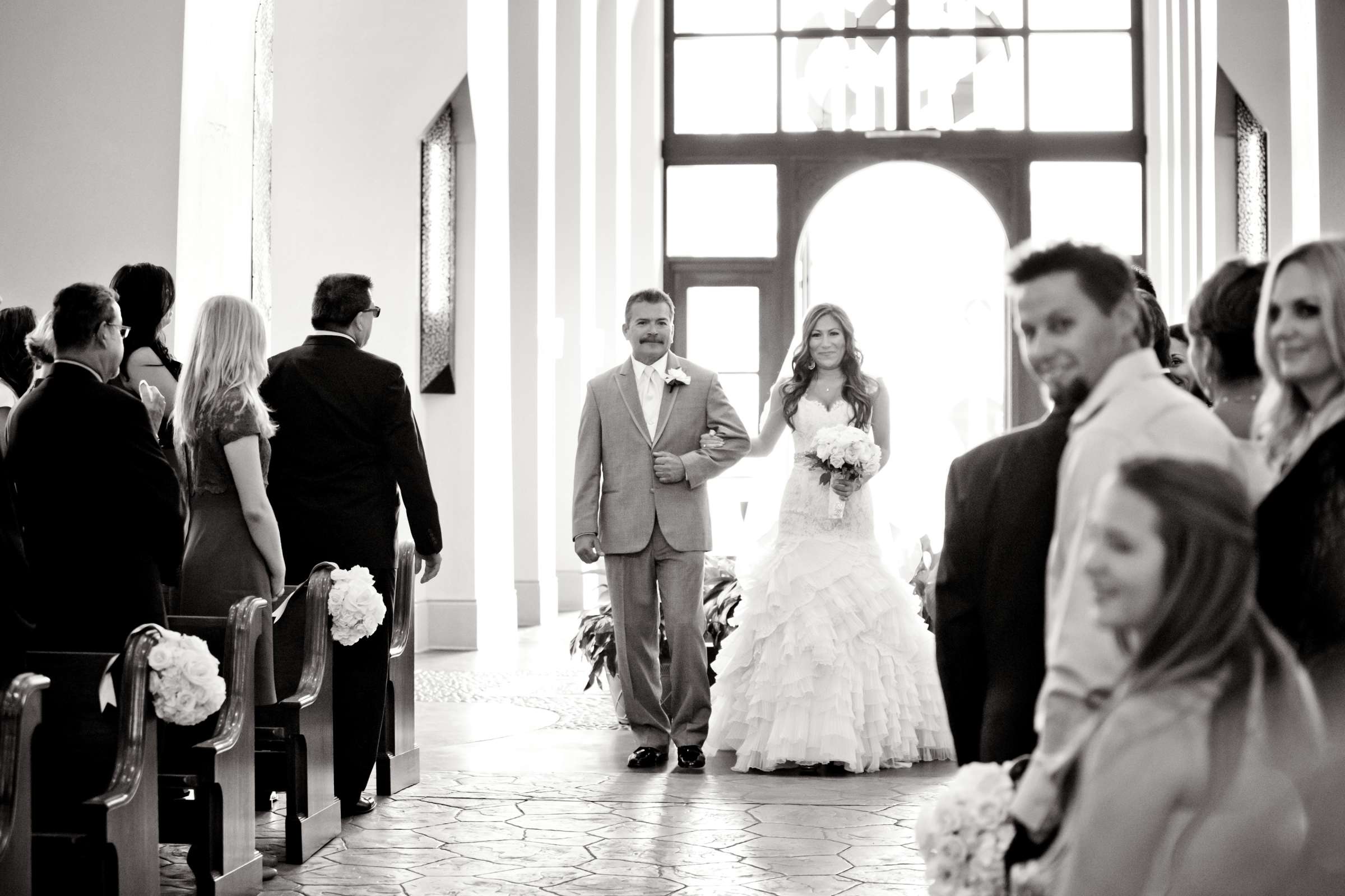 Scripps Seaside Forum Wedding coordinated by EverAfter Events, Cecilia and Dan Wedding Photo #127843 by True Photography