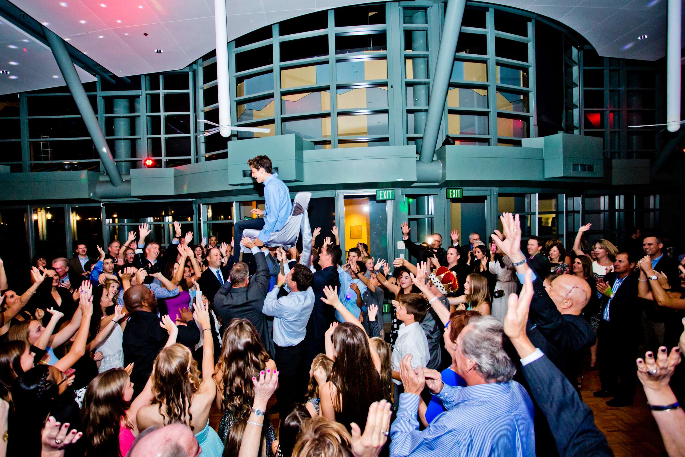 Hyatt Regency La Jolla Mitzvah coordinated by Modern Mitzvahs, Levy Bar Mitzvah Photo #29 by True Photography