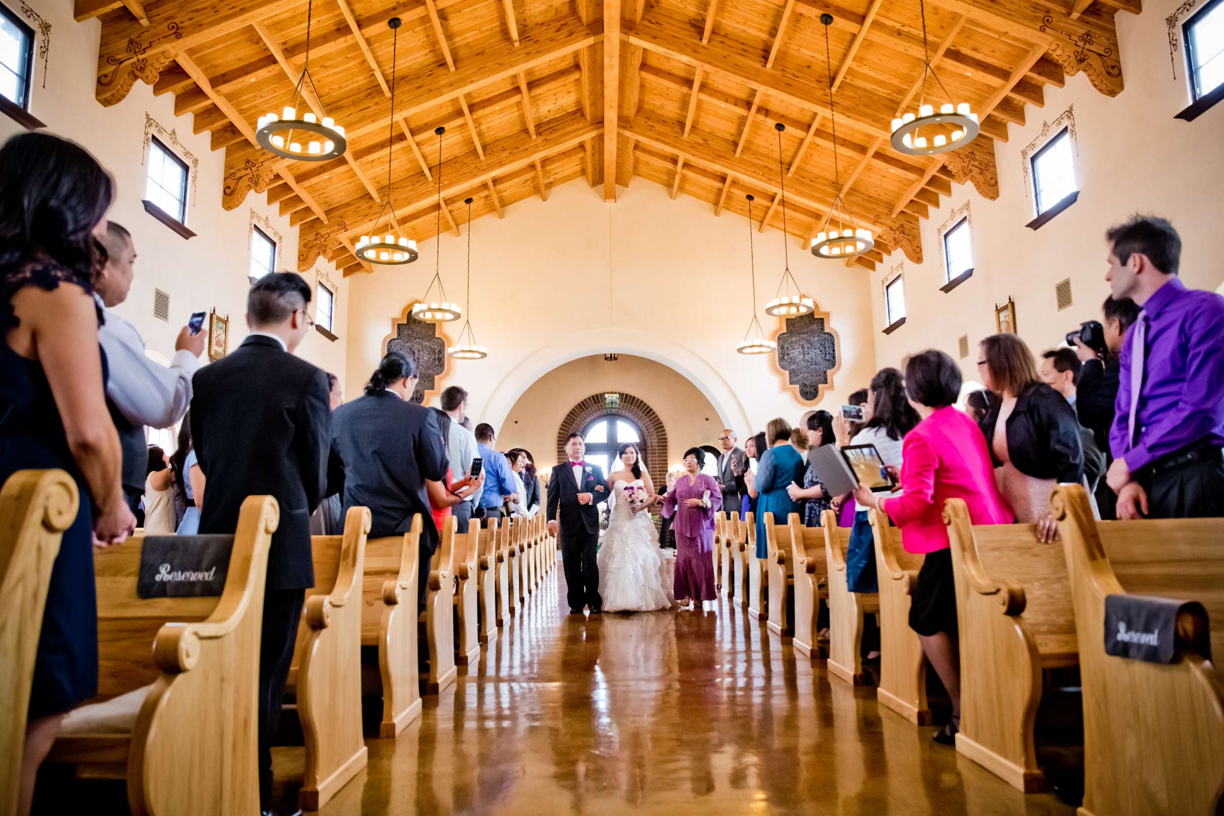 Hilton La Jolla Torrey Pines Wedding coordinated by Lavish Weddings, Muriel and Michael Wedding Photo #23 by True Photography