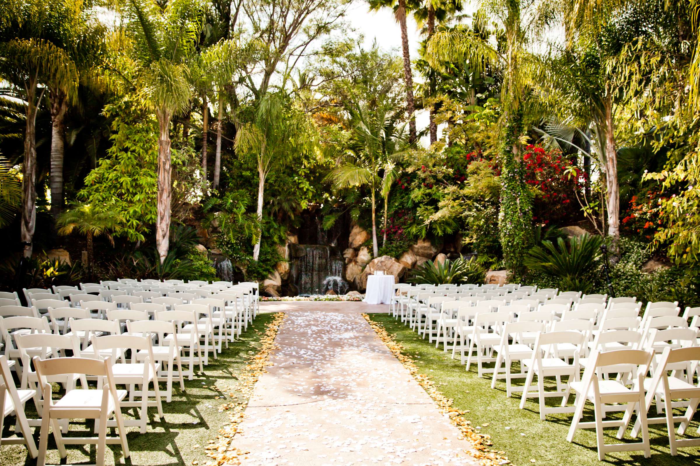 Grand Tradition Estate Wedding coordinated by Grand Tradition Estate, Grace and Daryl Wedding Photo #150967 by True Photography