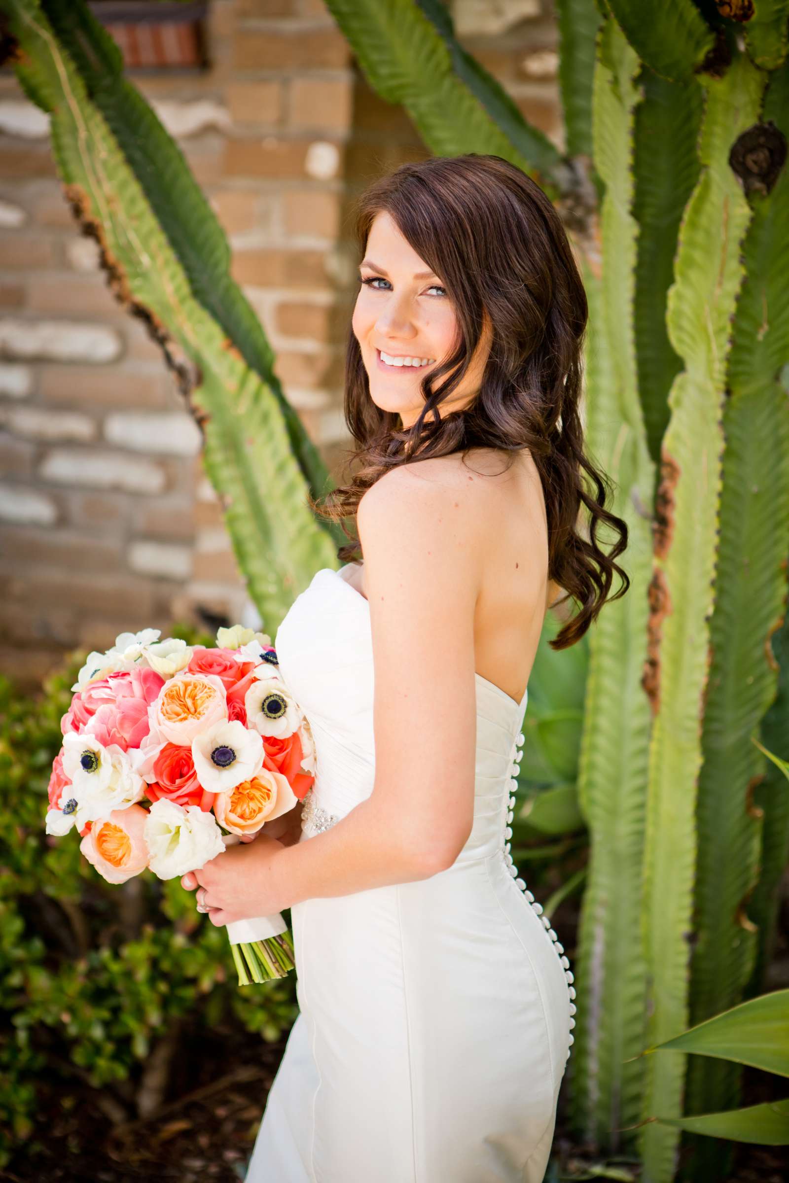 Scripps Seaside Forum Wedding coordinated by First Comes Love Weddings & Events, Lisa and Brett Wedding Photo #25 by True Photography