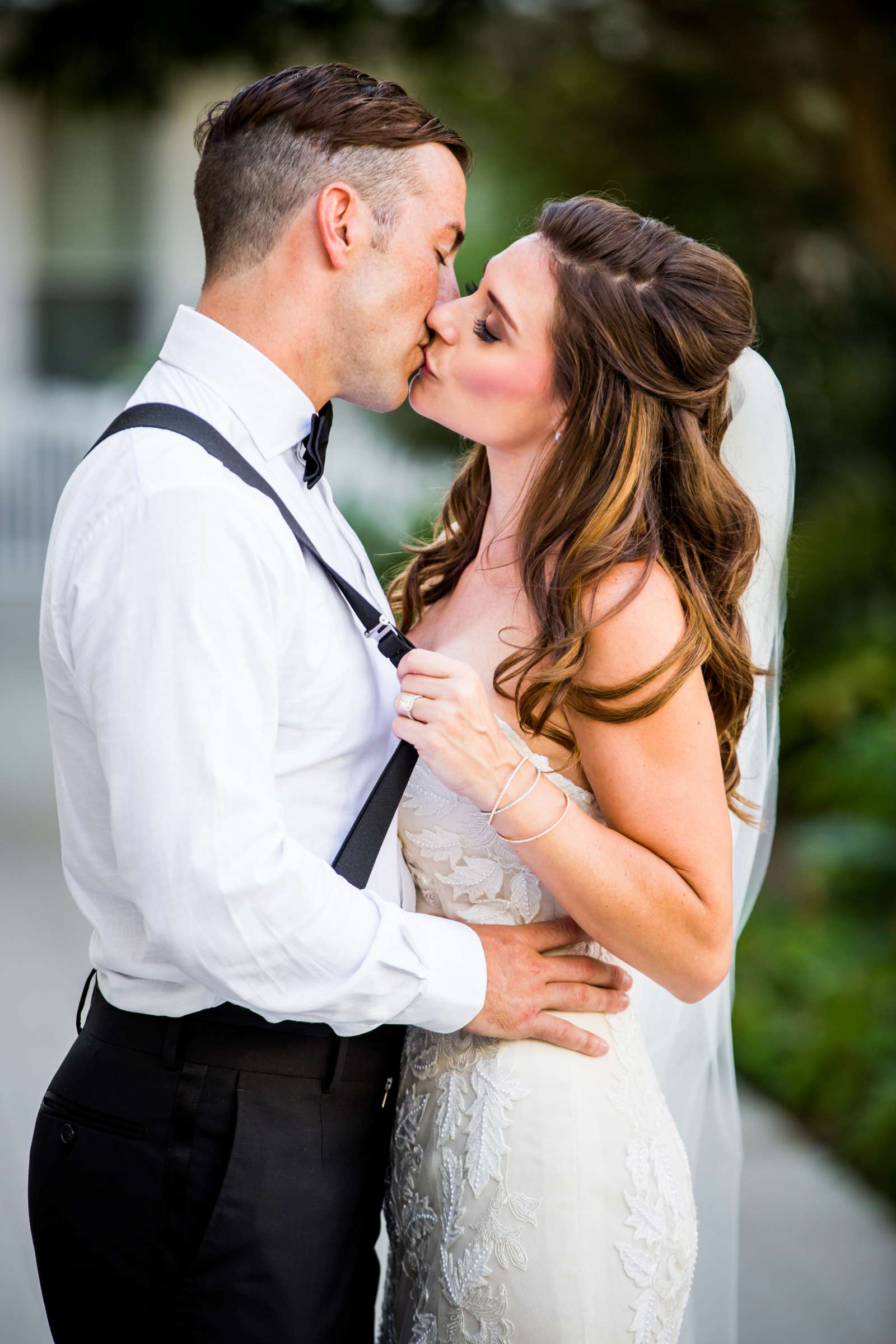 Hotel Del Coronado Wedding coordinated by Luxe Special Events, Larissa and Peter Wedding Photo #12 by True Photography