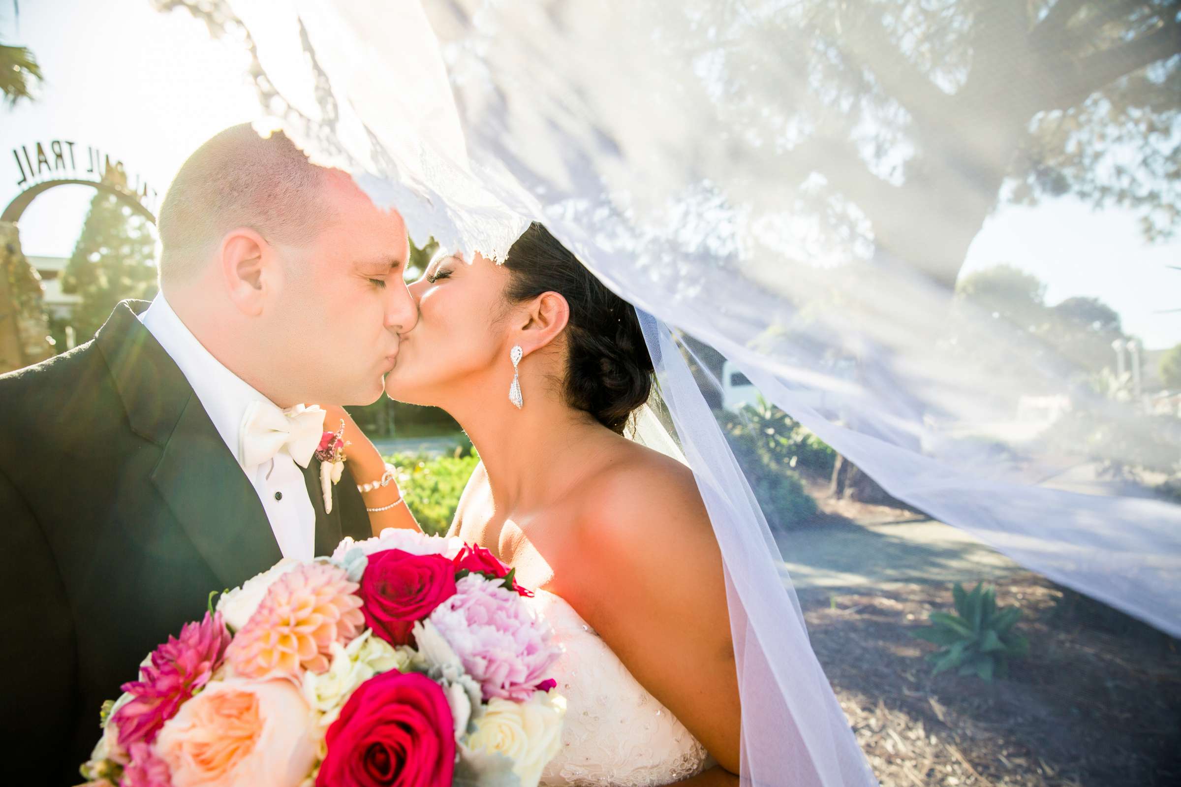 Lomas Santa Fe Country Club Wedding, Sandra and John Wedding Photo #4 by True Photography