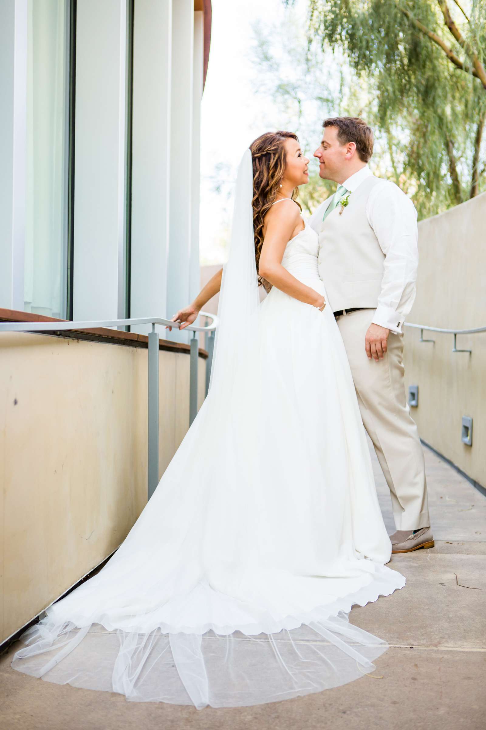 Scripps Seaside Forum Wedding coordinated by San Diego Events Company, Vivienne and Andrew Wedding Photo #27 by True Photography