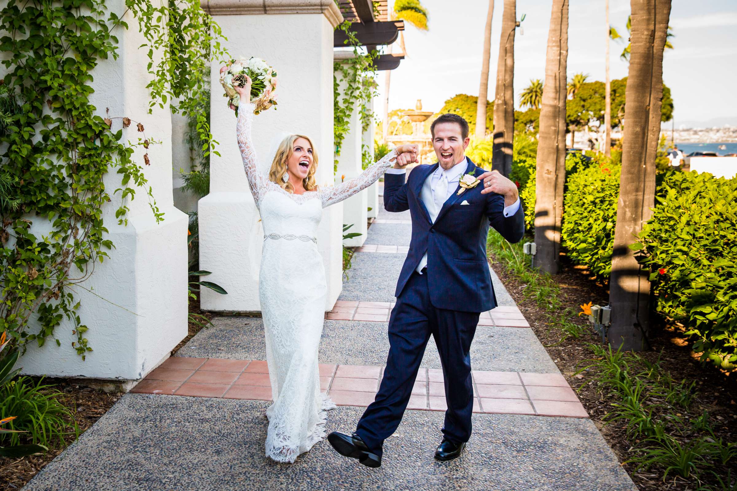 Kona Kai Resort Wedding coordinated by Anns Plans, Sara and Michael Wedding Photo #4 by True Photography