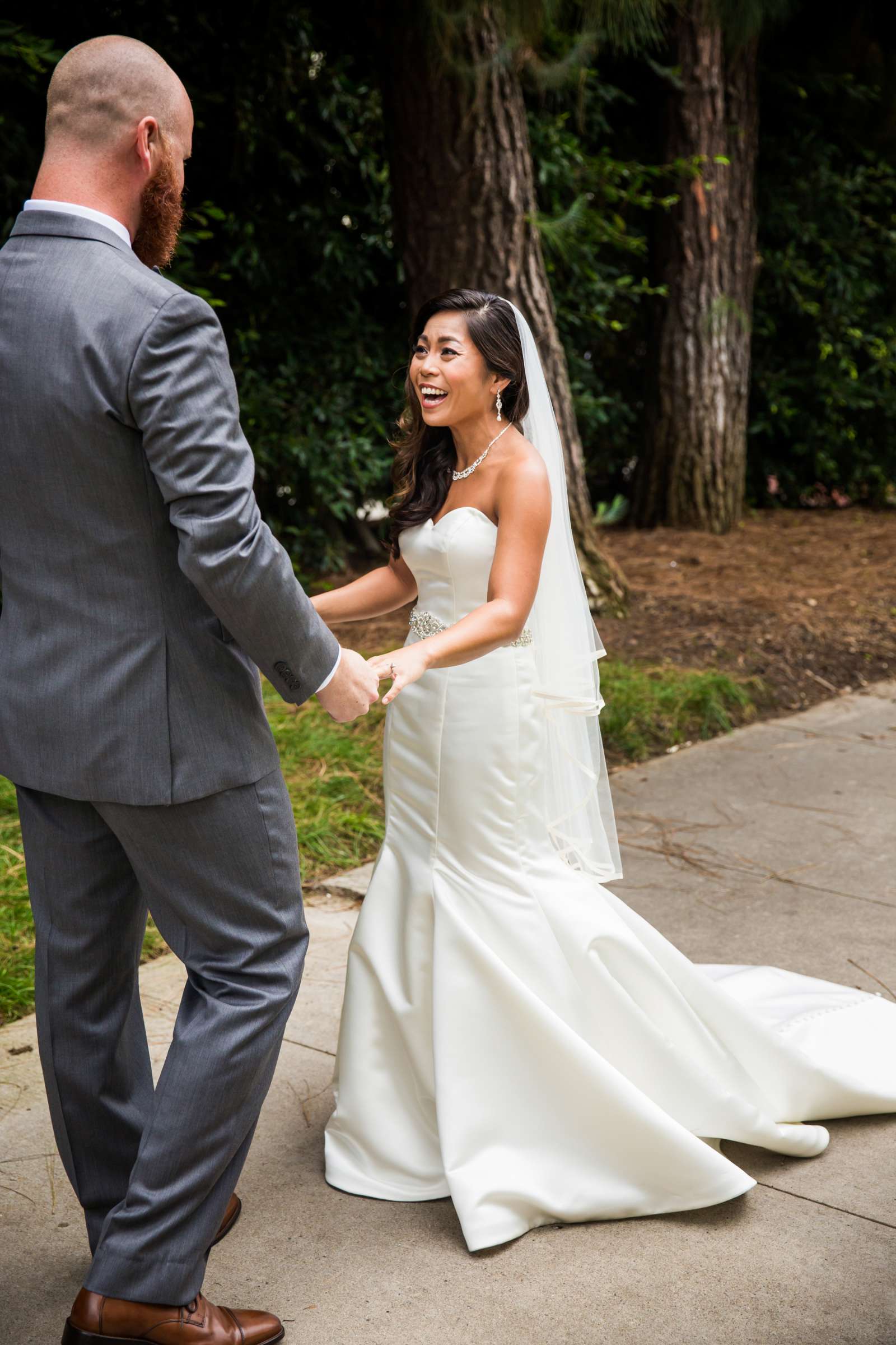 Scripps Seaside Forum Wedding coordinated by Carmin Designs, Christine and Mark Wedding Photo #179909 by True Photography