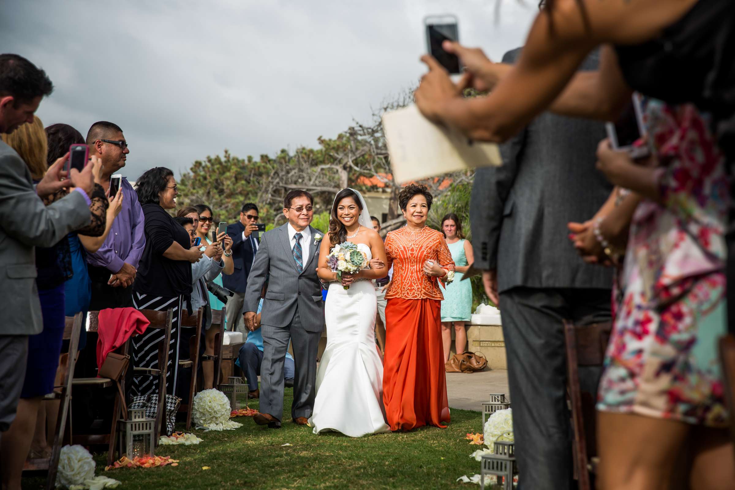 Scripps Seaside Forum Wedding coordinated by Carmin Designs, Christine and Mark Wedding Photo #179916 by True Photography