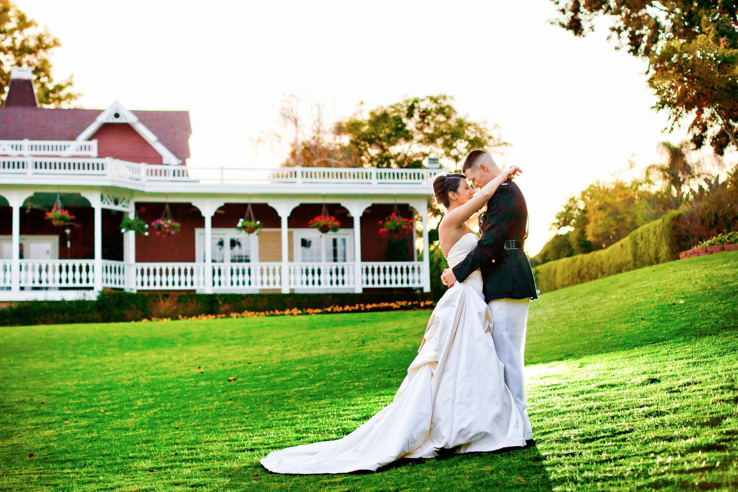 Grand Tradition Estate Wedding coordinated by Grand Tradition Estate, Melissa and Jeff Wedding Photo #204978 by True Photography