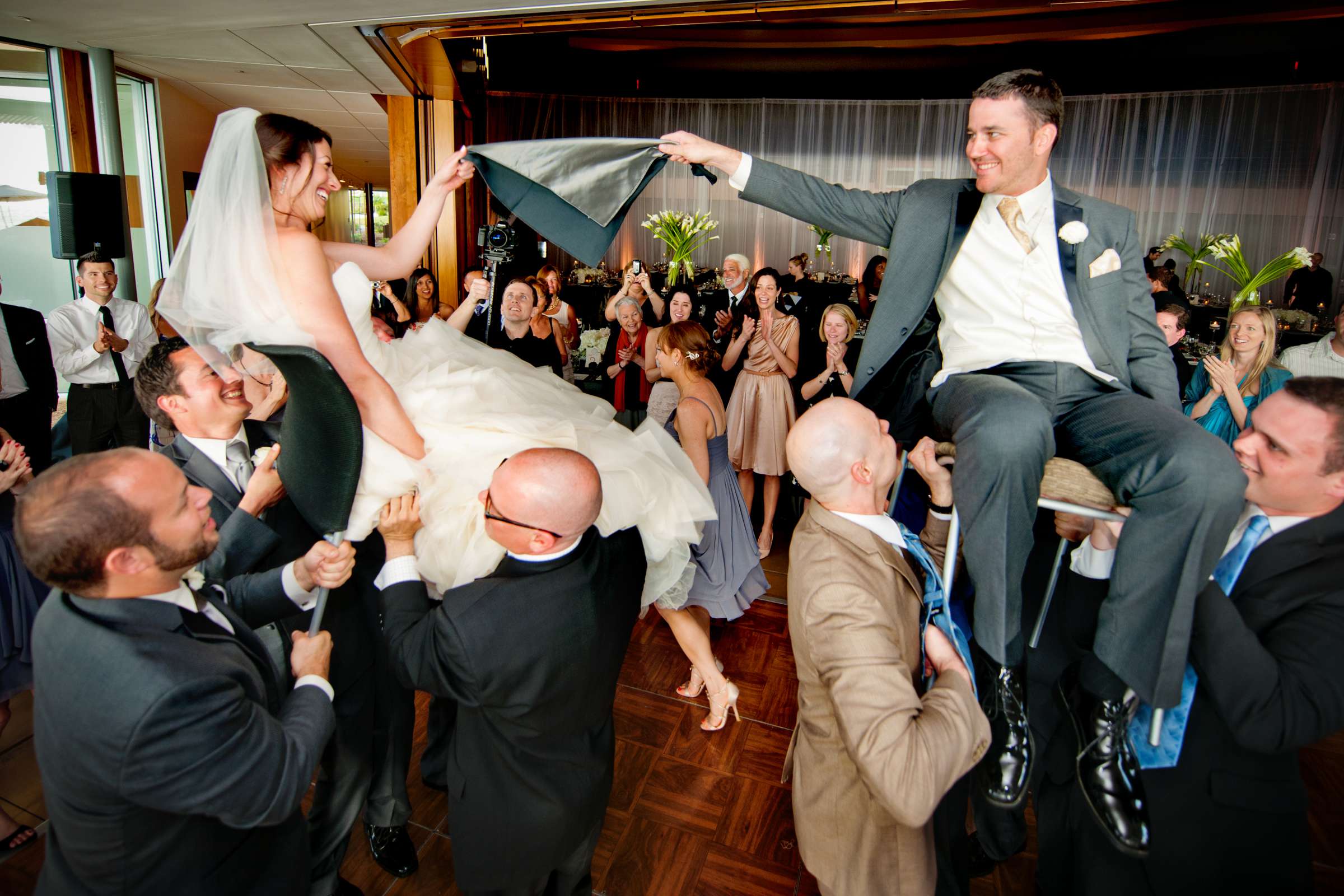 Scripps Seaside Forum Wedding coordinated by EverAfter Events, Danielle and Chris Wedding Photo #205874 by True Photography