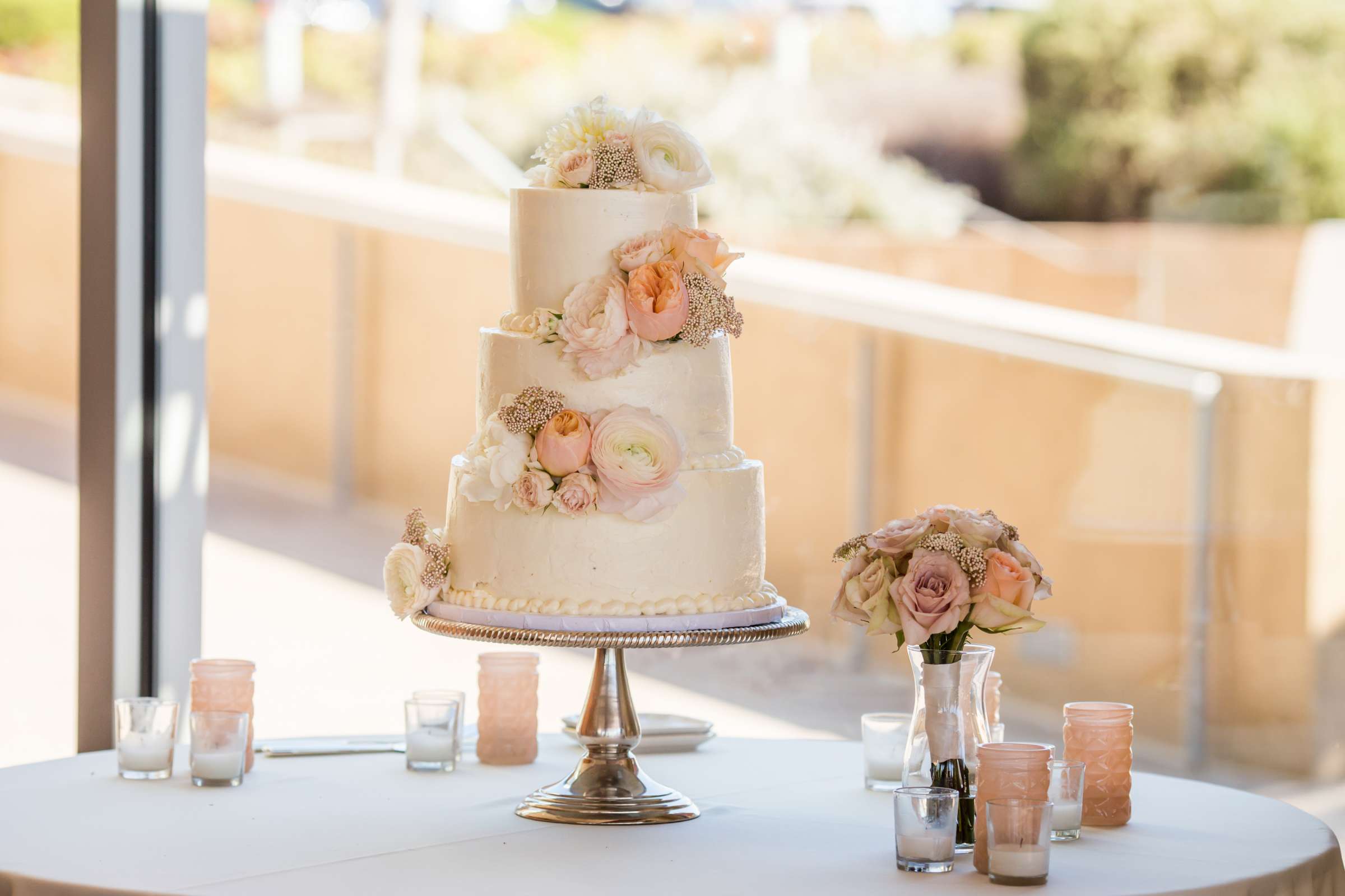 Scripps Seaside Forum Wedding coordinated by Luxe Special Events, Angela and Kyle Wedding Photo #144 by True Photography