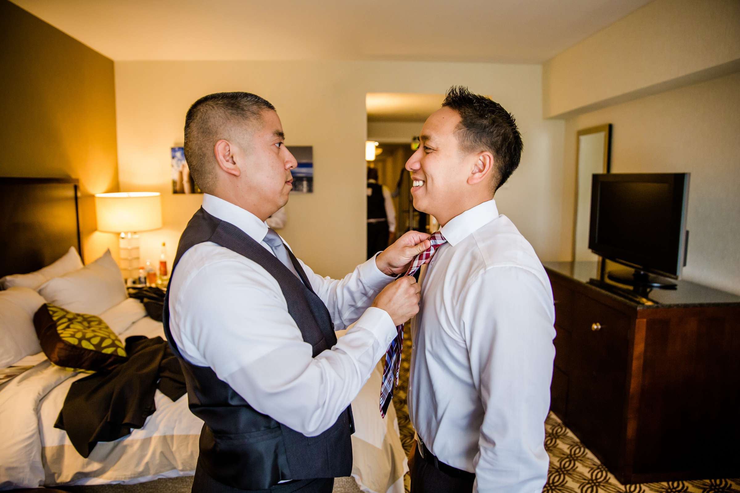 San Diego Marriott Del Mar Wedding, Gail and Jeffrey Wedding Photo #233332 by True Photography