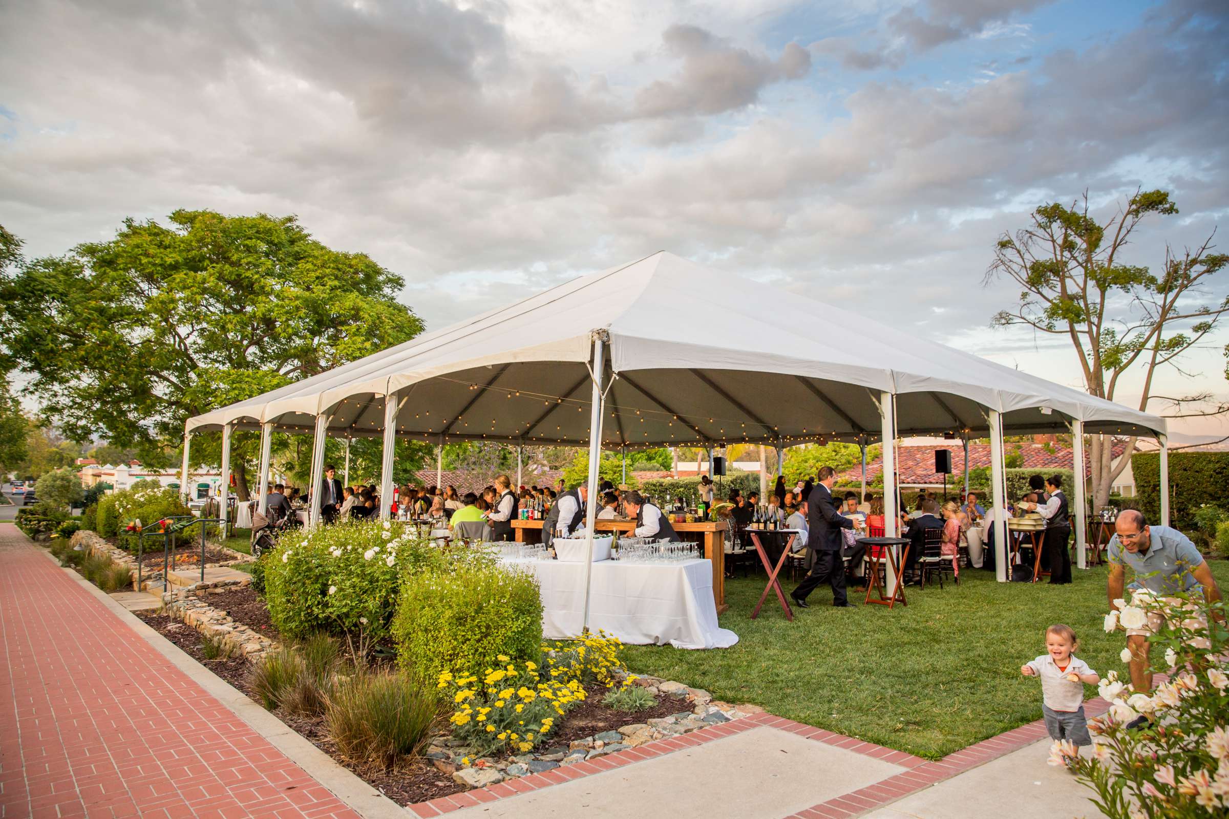 The Inn at Rancho Santa Fe Wedding coordinated by Lauren Balben, Lucia and Rob Wedding Photo #233567 by True Photography