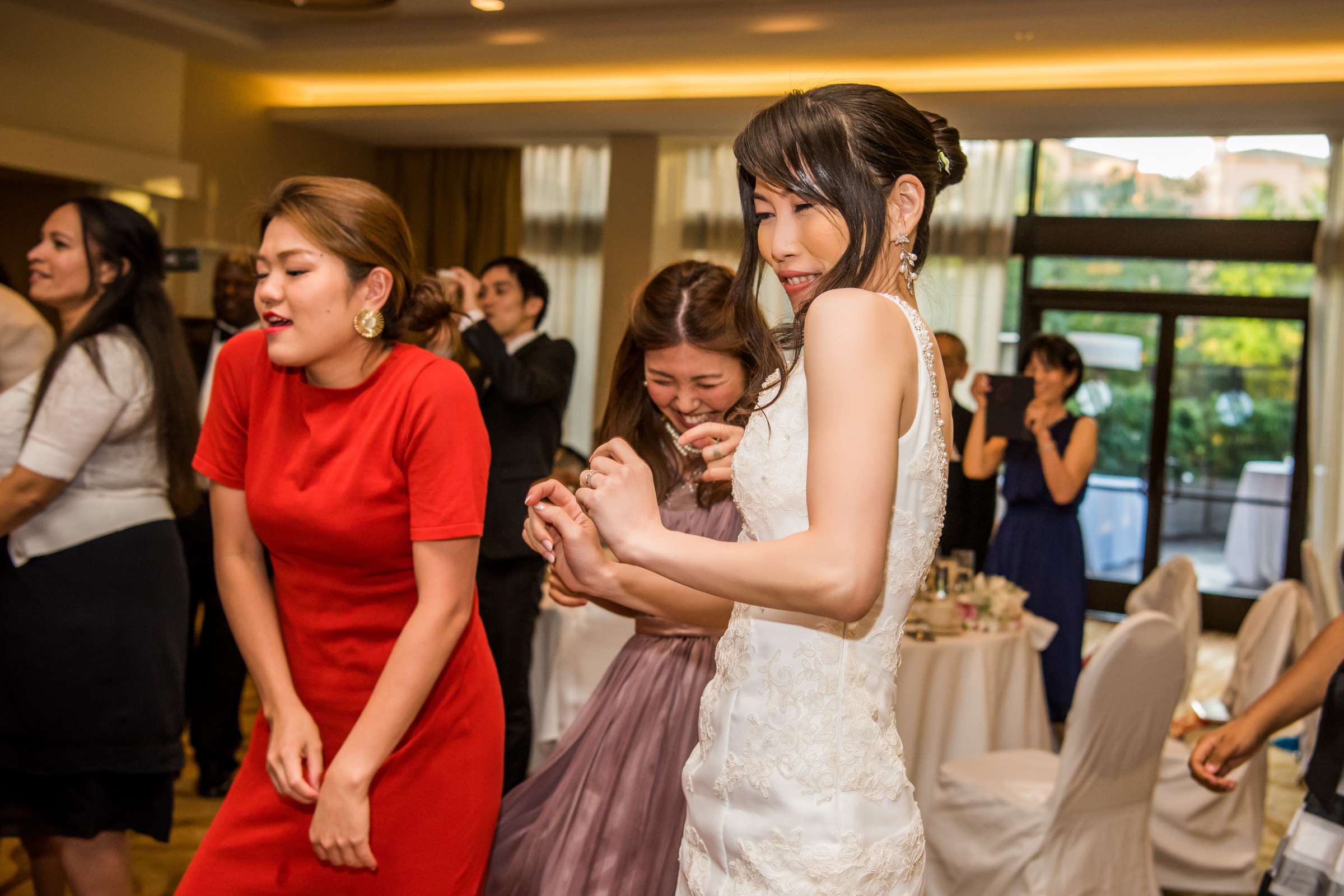 San Diego Marriott La Jolla Wedding, Aki and Caliph (C.J.) Wedding Photo #94 by True Photography