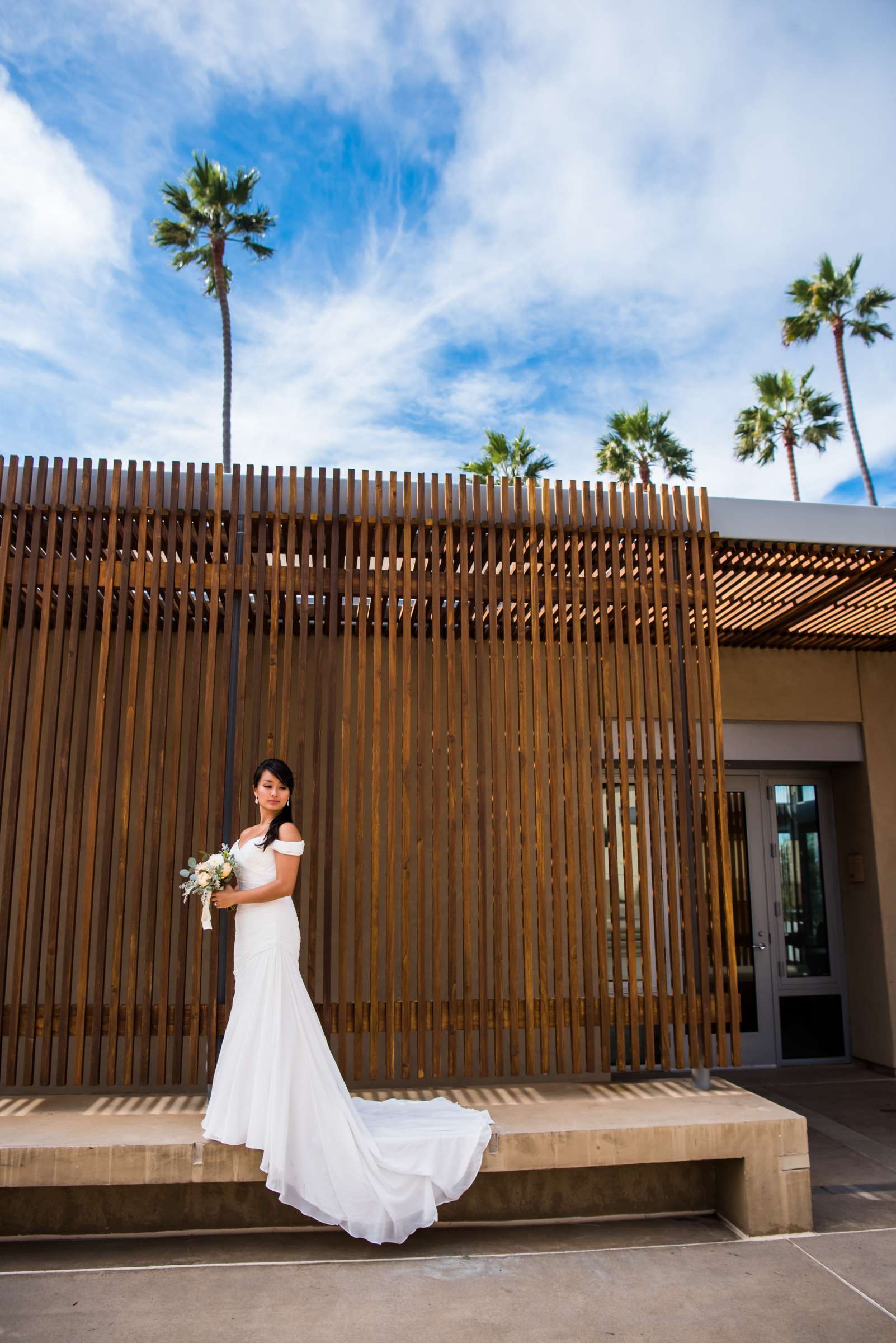 Scripps Seaside Forum Wedding coordinated by First Comes Love Weddings & Events, Lisa and Simon Wedding Photo #7 by True Photography