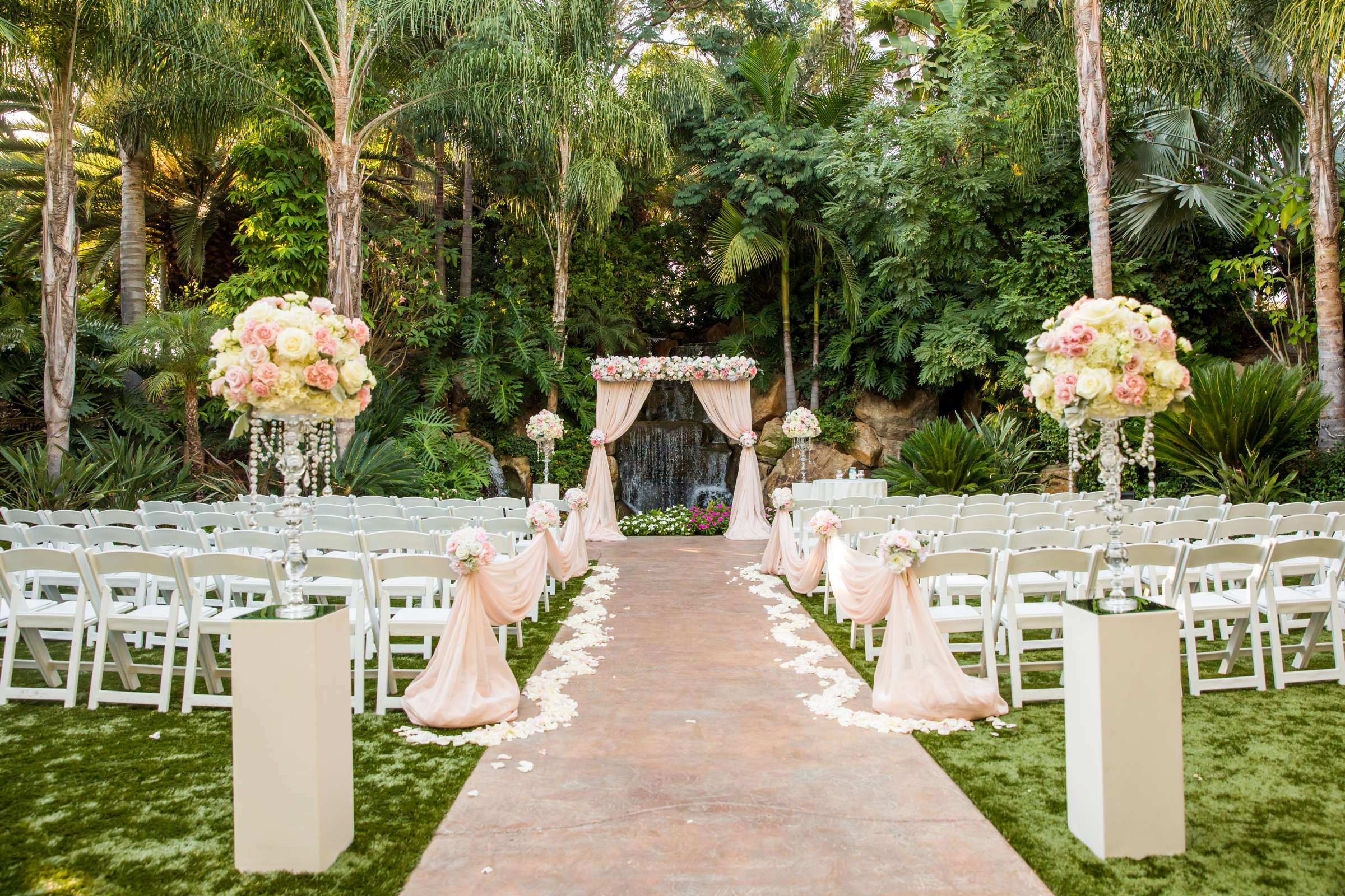 Details at Grand Tradition Estate Wedding coordinated by Grand Tradition Estate, Tracy and Ryan Wedding Photo #168 by True Photography