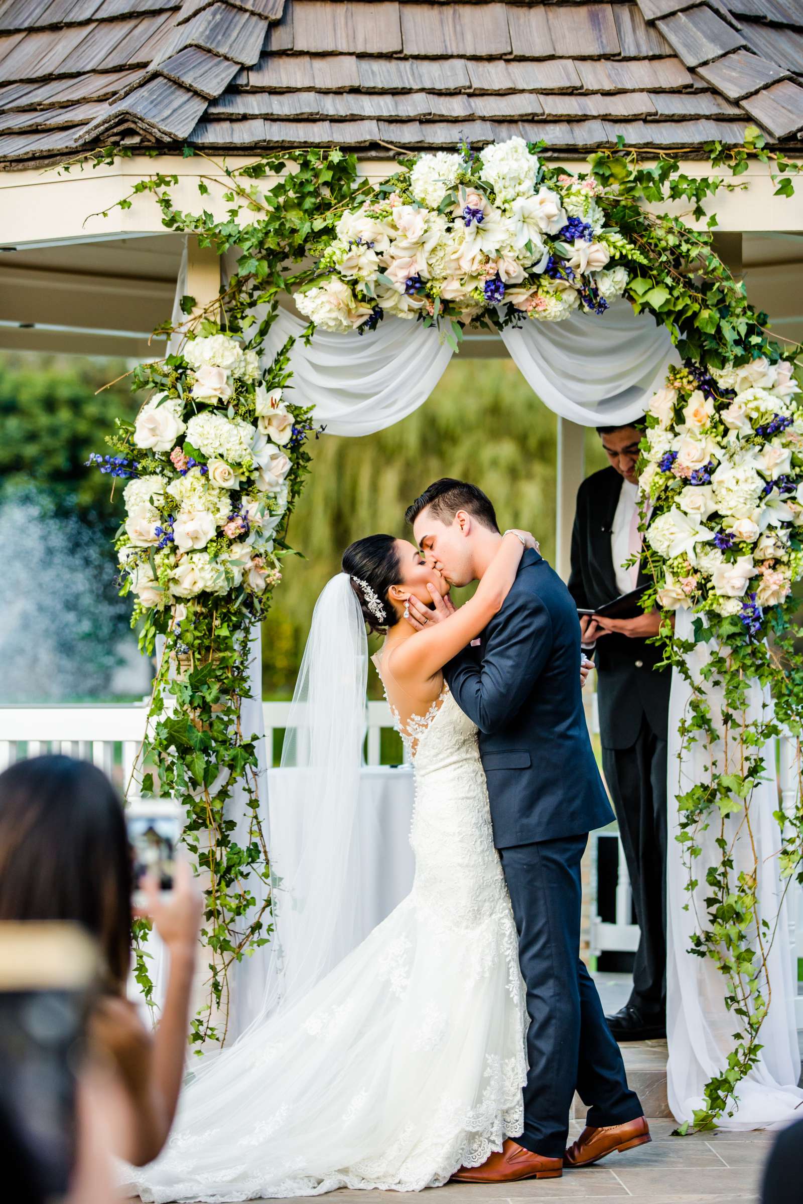 Grand Tradition Estate Wedding coordinated by Grand Tradition Estate, Cicely and Brad Wedding Photo #287898 by True Photography