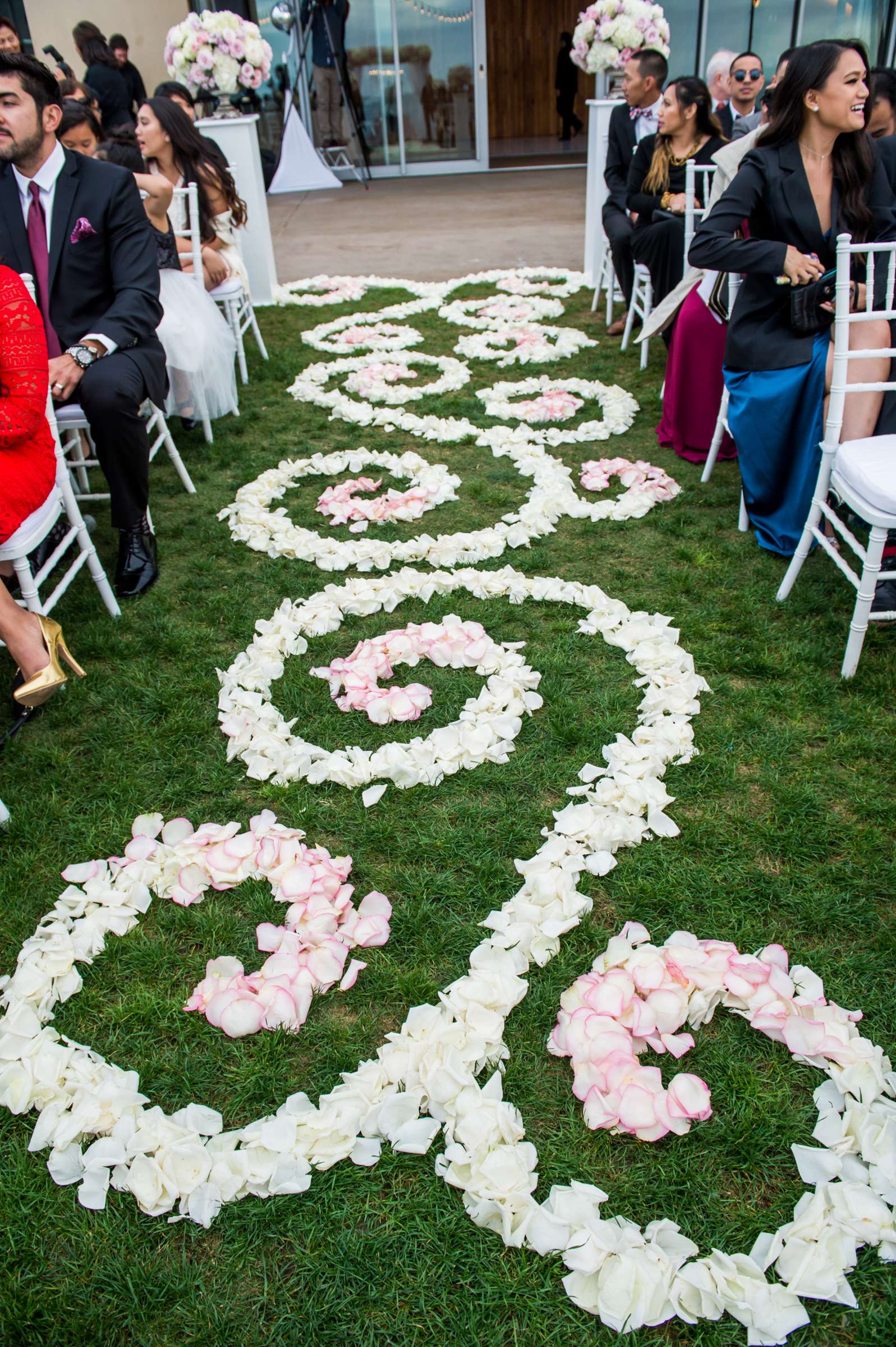 Details, Flowers at Scripps Seaside Forum Wedding coordinated by Alicia Davey Events, Vanessa and David Wedding Photo #174 by True Photography