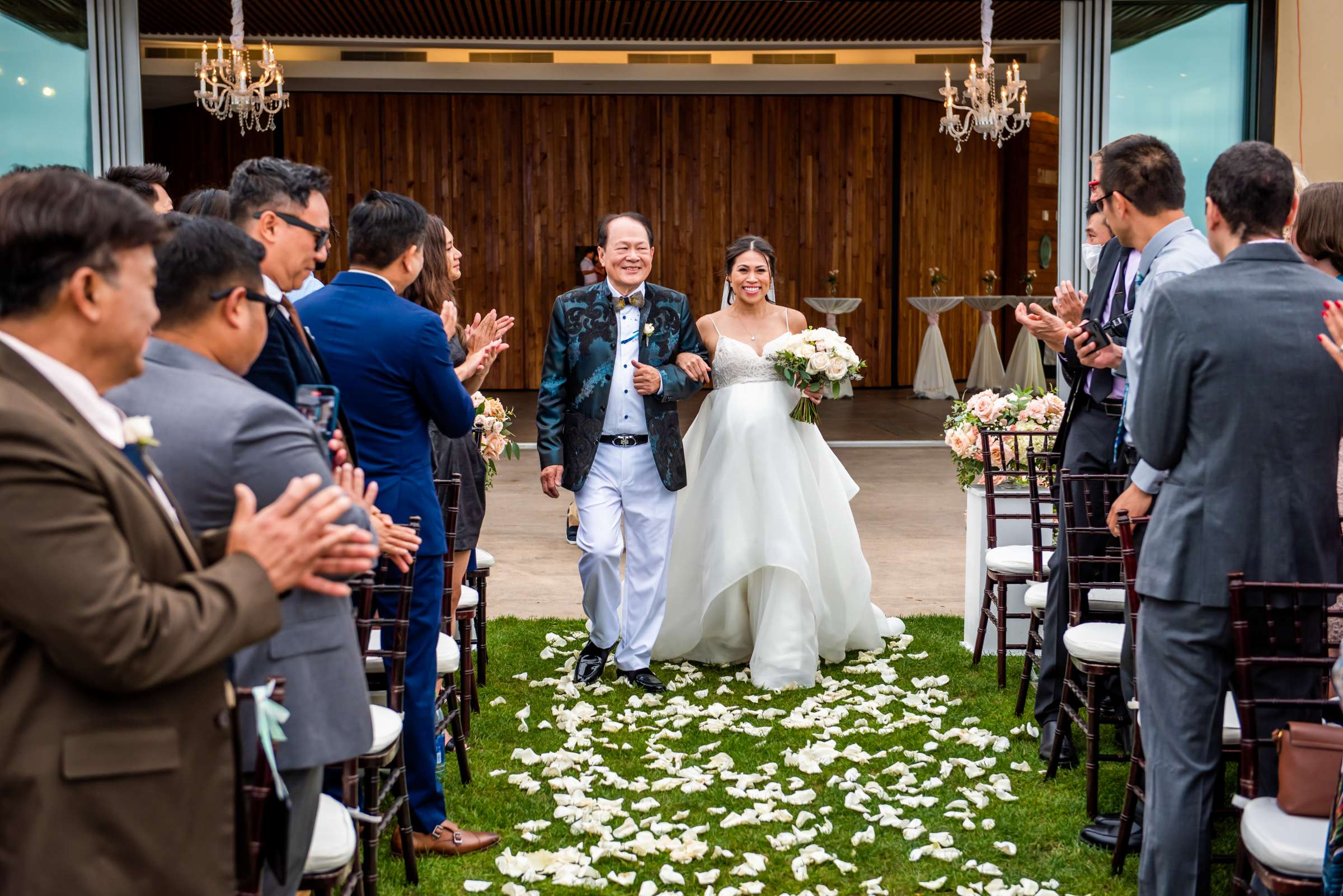 Scripps Seaside Forum Wedding coordinated by Willmus Weddings, Quynh and Tyler Wedding Photo #86 by True Photography