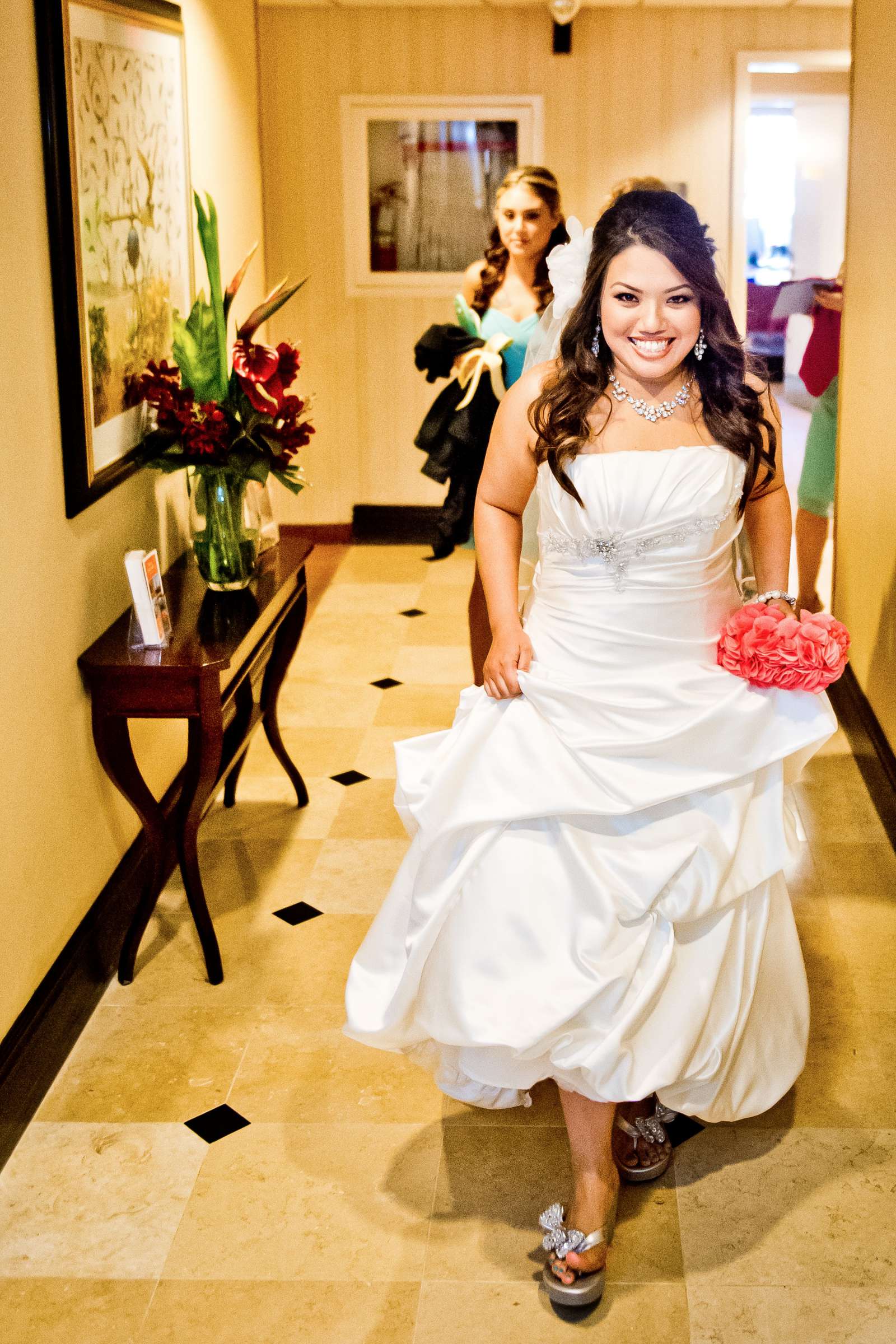 Scripps Seaside Forum Wedding coordinated by A Perfect Day With Renee, Celeste and Darren Wedding Photo #326104 by True Photography