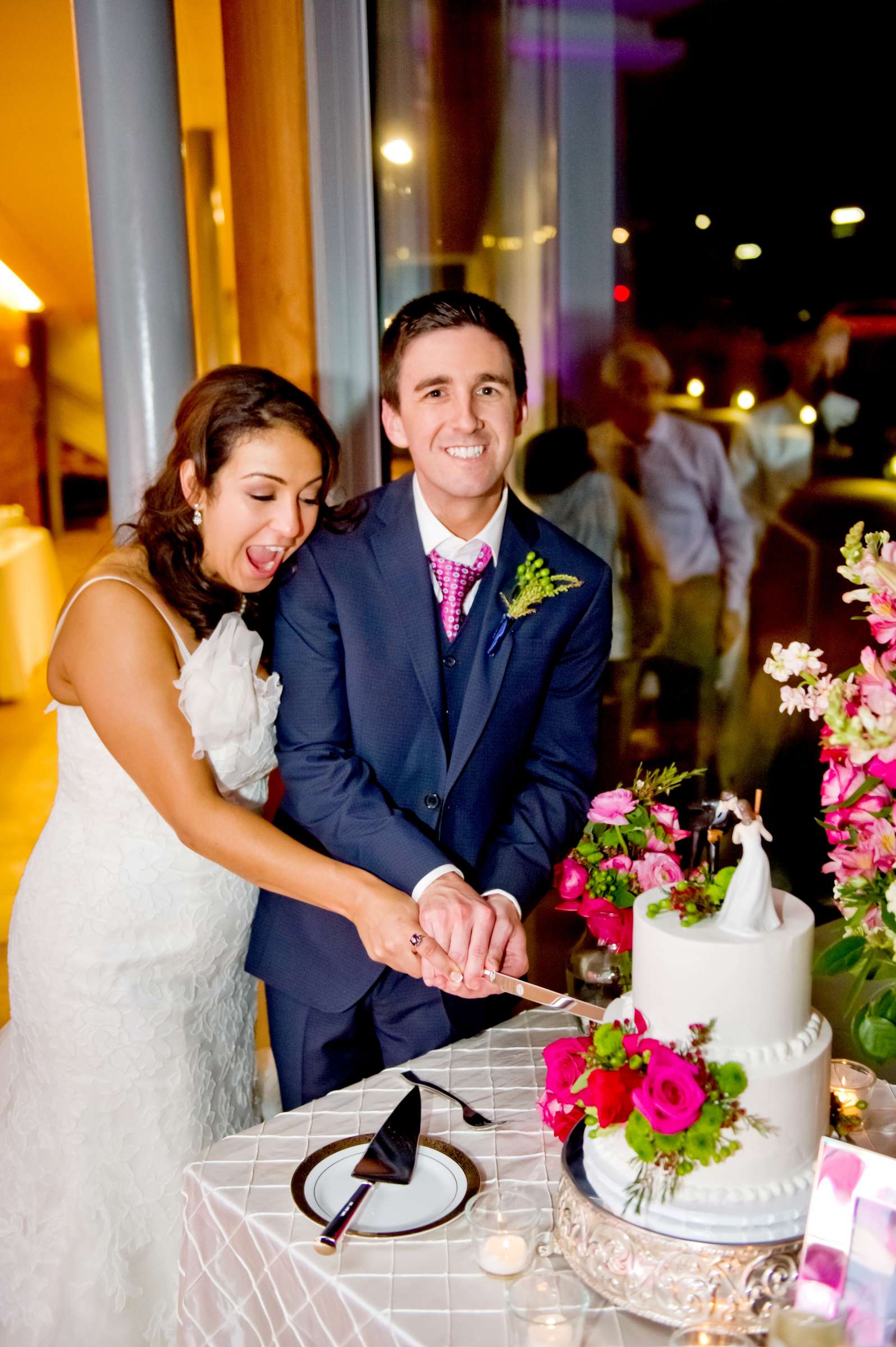 Scripps Seaside Forum Wedding coordinated by I Do Weddings, Paula and Doug Wedding Photo #328169 by True Photography