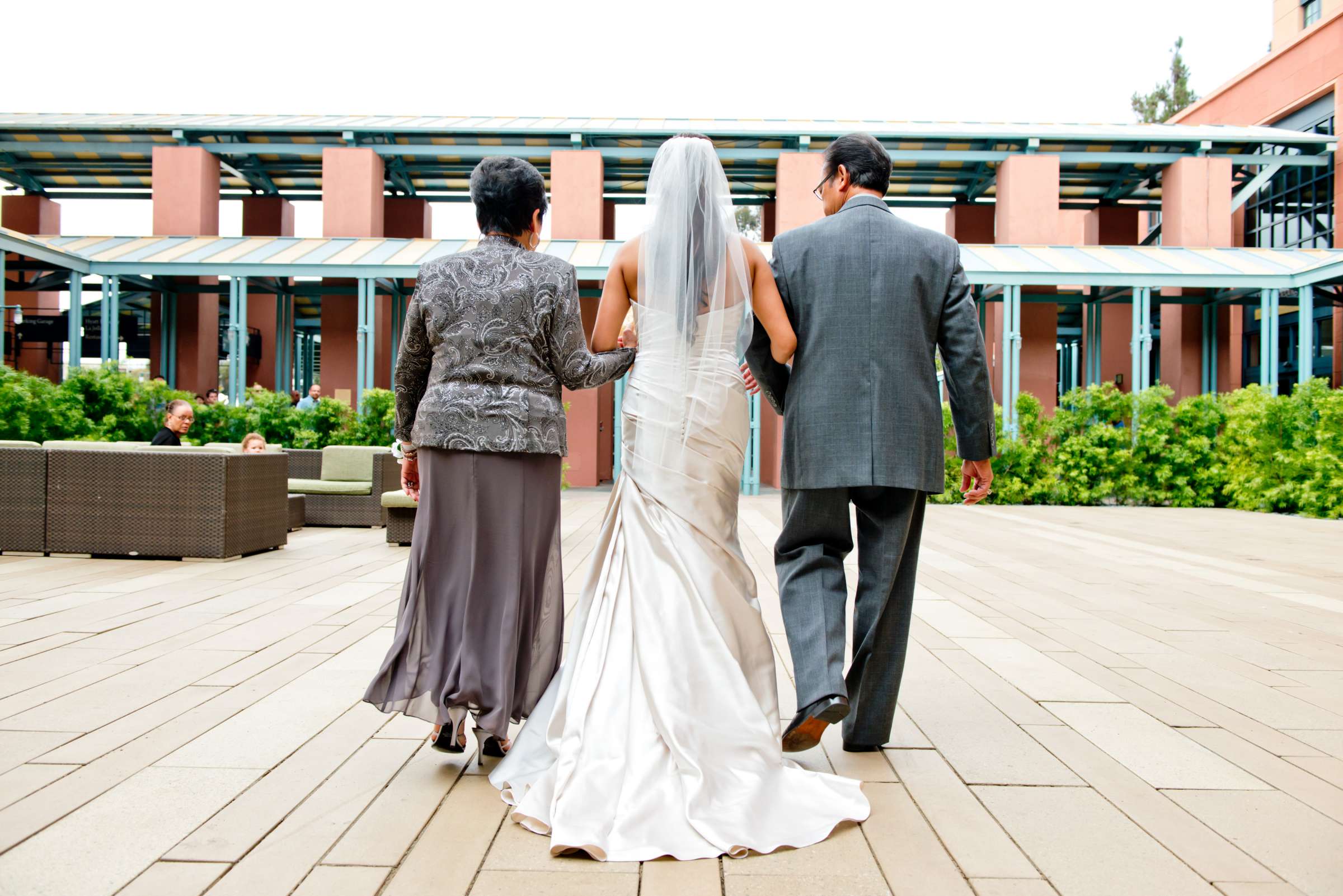 Hyatt Regency Louisville Wedding coordinated by InStyle Event Planning, Racquel and Michael Wedding Photo #330829 by True Photography