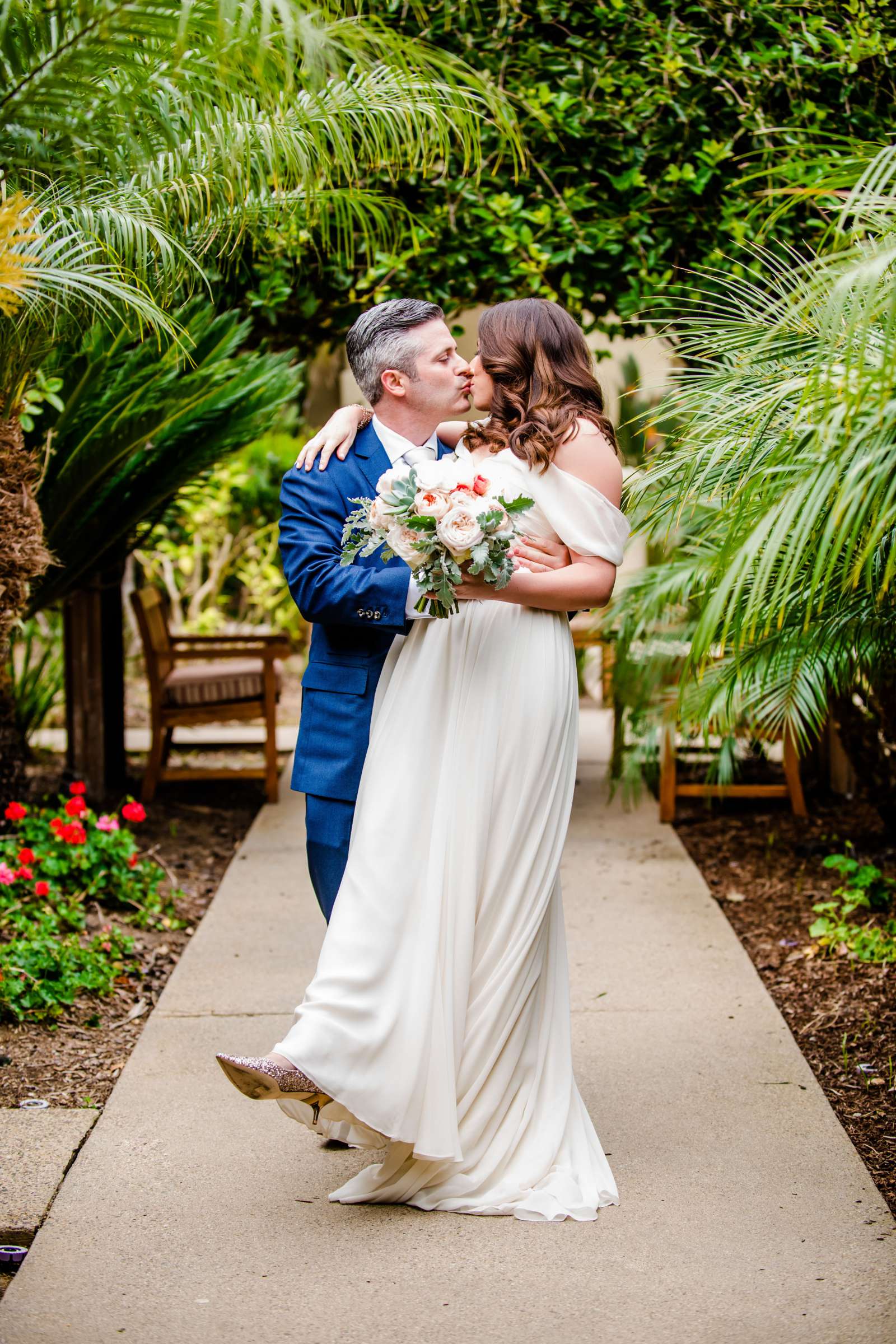 Scripps Seaside Forum Wedding, Jessica and Joshua Wedding Photo #24 by True Photography