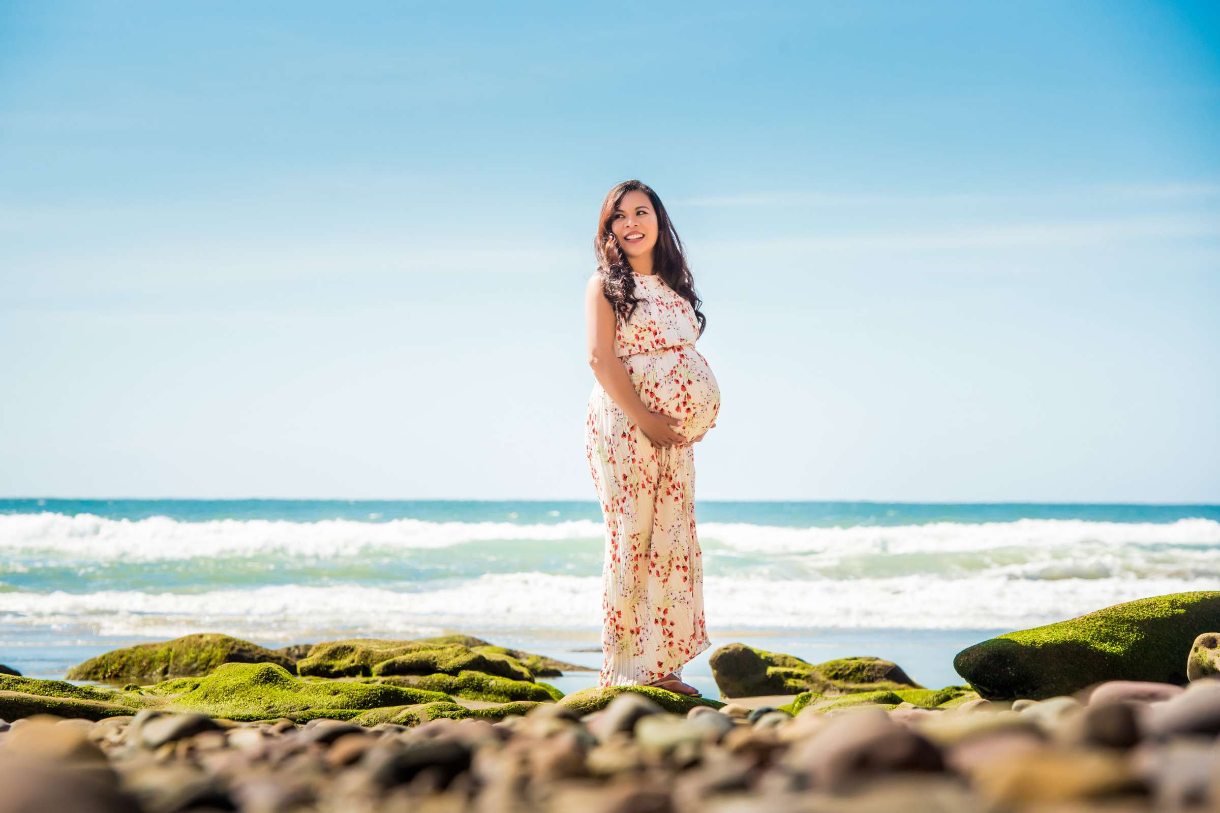 Featured photo at Maternity Photo Session, Elaine and Ryan Maternity Photo #345505 by True Photography