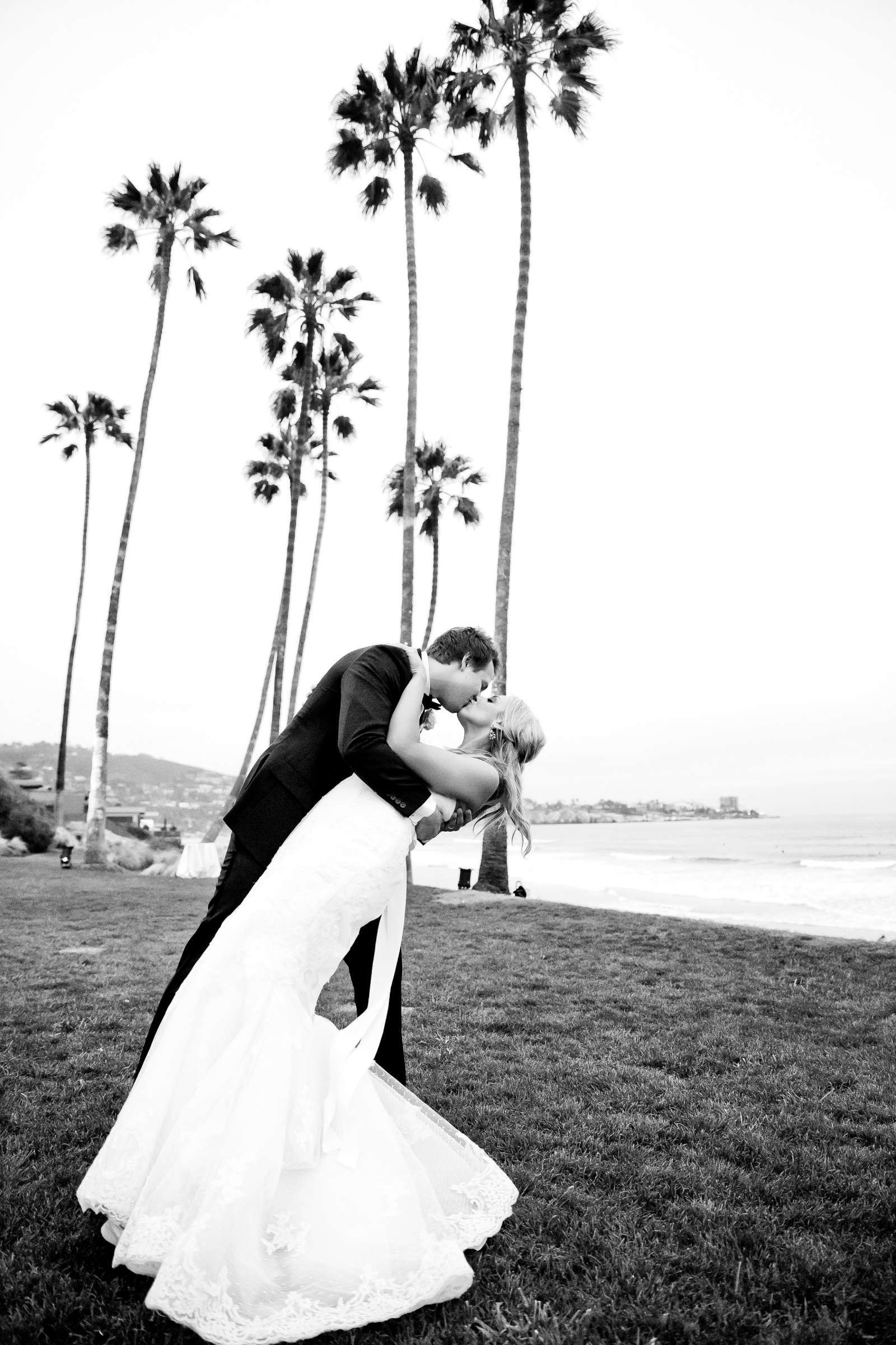 Scripps Seaside Forum Wedding coordinated by First Comes Love Weddings & Events, Julie and David Wedding Photo #368061 by True Photography