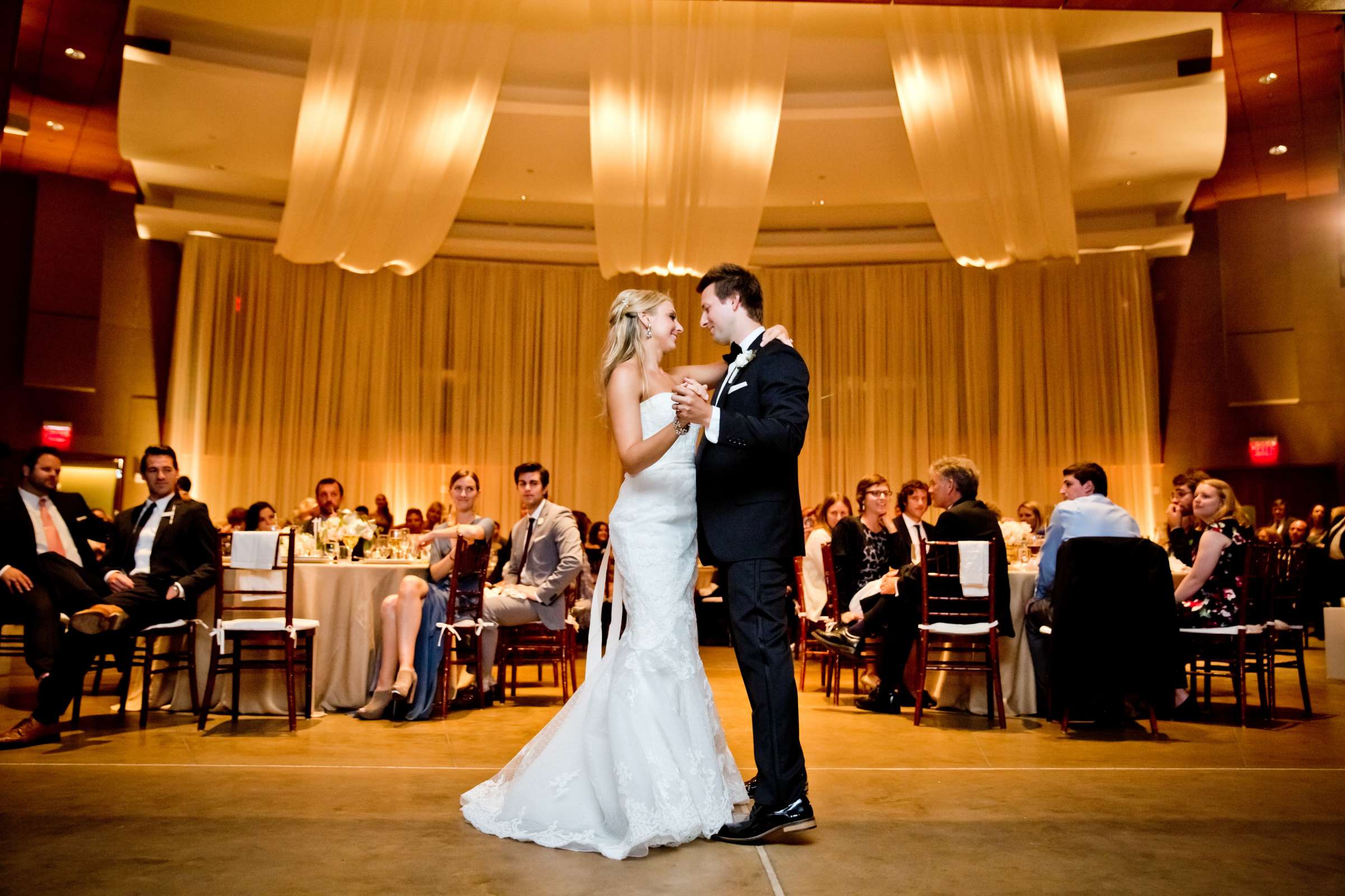 Scripps Seaside Forum Wedding coordinated by First Comes Love Weddings & Events, Julie and David Wedding Photo #368088 by True Photography