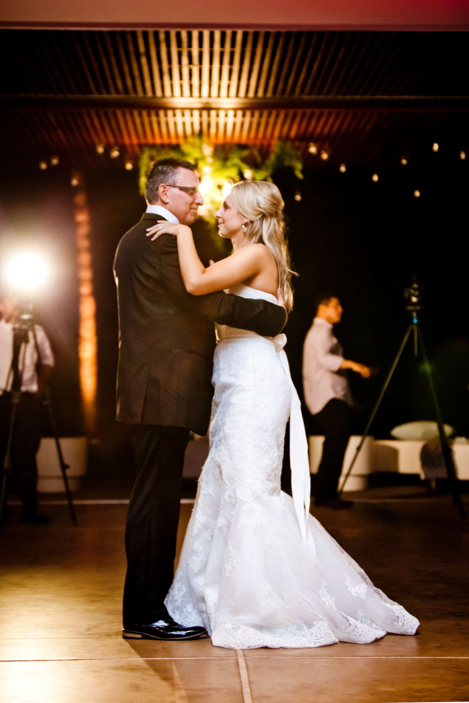 Scripps Seaside Forum Wedding coordinated by First Comes Love Weddings & Events, Julie and David Wedding Photo #368089 by True Photography