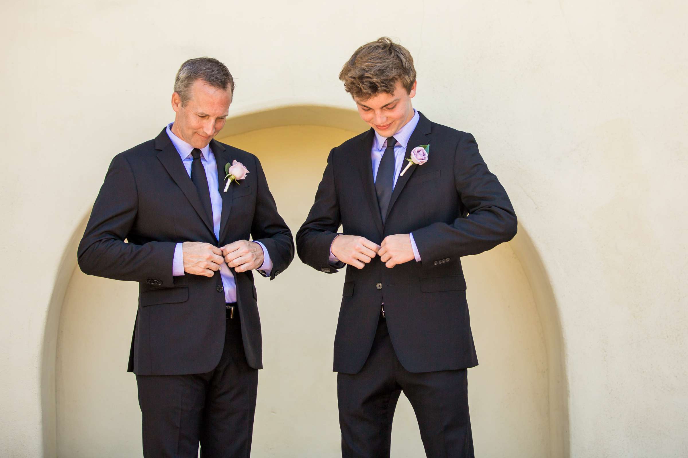 Scripps Seaside Forum Wedding coordinated by First Comes Love Weddings & Events, Christina and Sean Wedding Photo #387729 by True Photography