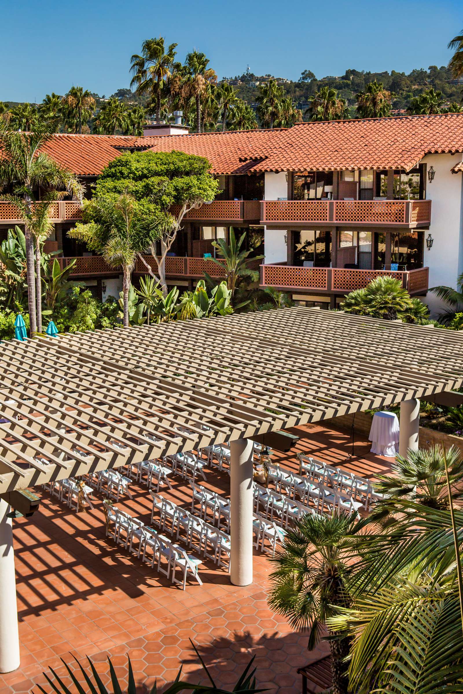 La Jolla Shores Hotel Wedding coordinated by Sparkle and Toast, Dawn and Jon Wedding Photo #394558 by True Photography