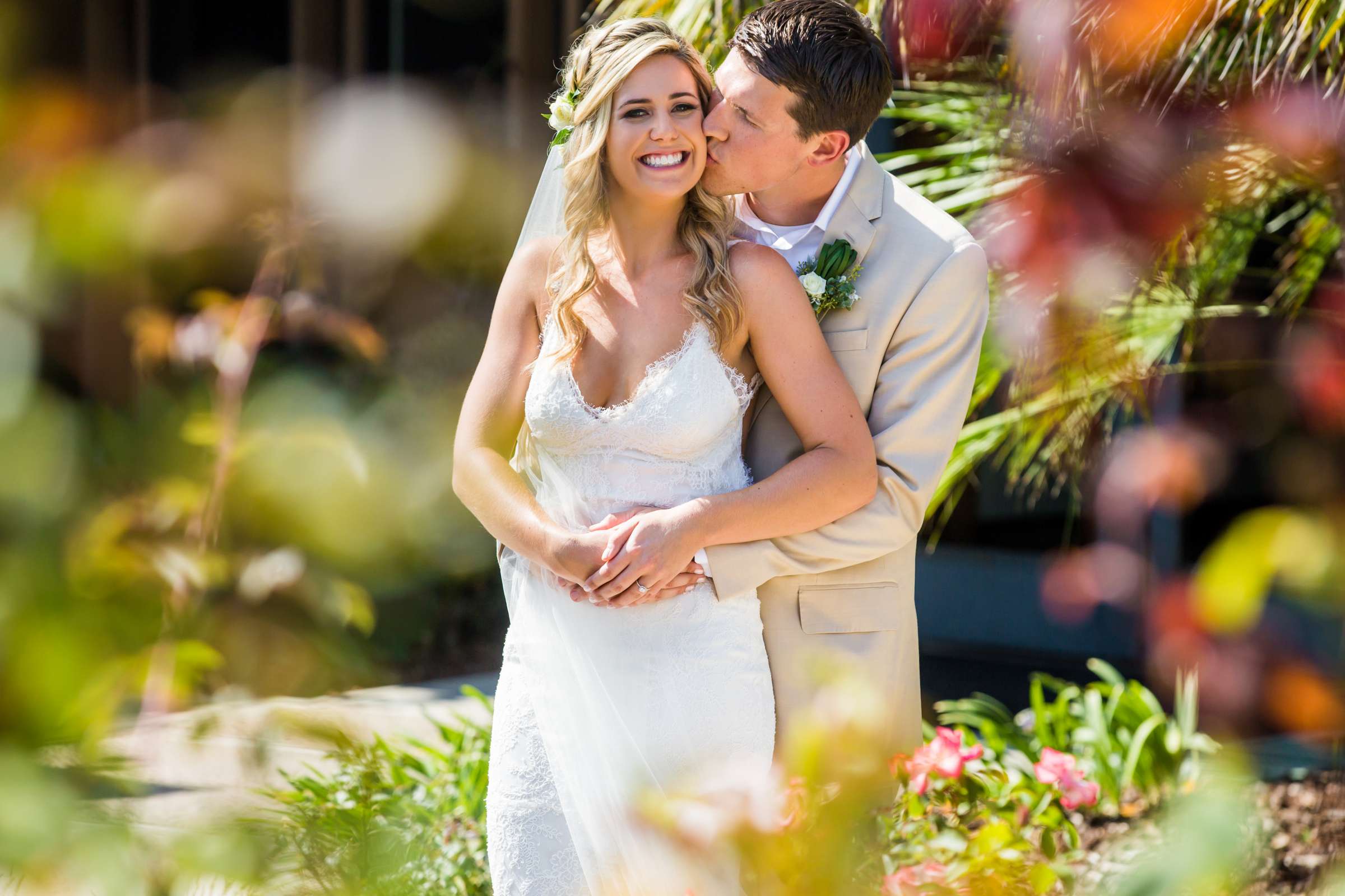 Scripps Seaside Forum Wedding, Taylor and Sean Wedding Photo #16 by True Photography