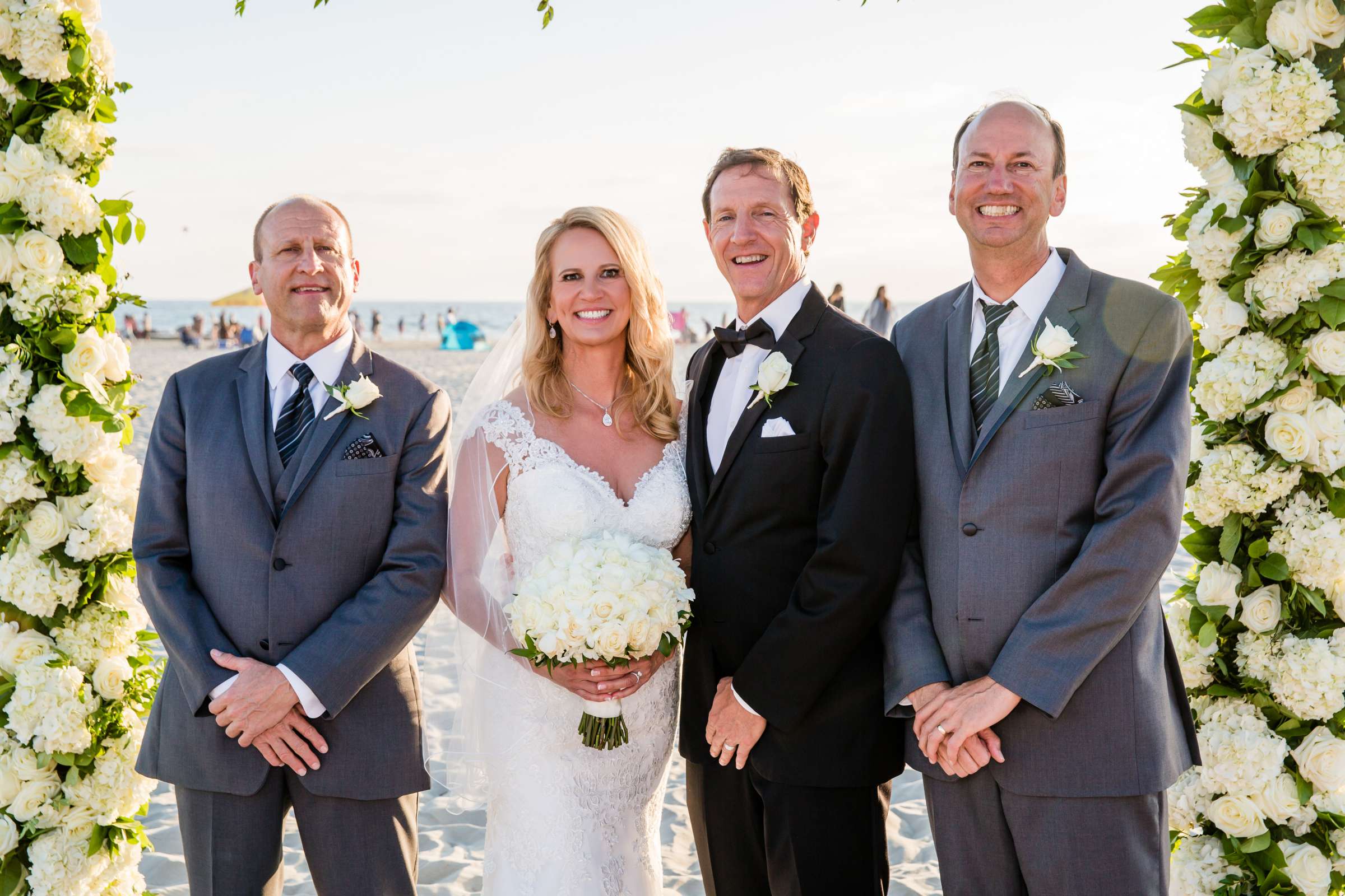 Hotel Del Coronado Wedding coordinated by Creative Affairs Inc, Diane and Paul Wedding Photo #73 by True Photography