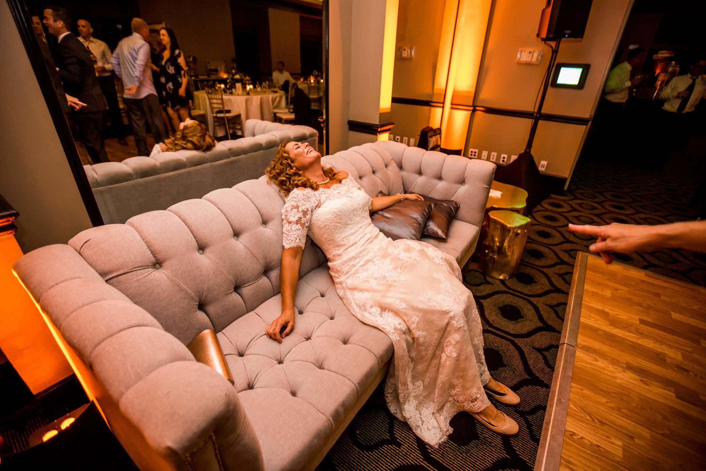 The University Club Atop Symphony Towers Wedding coordinated by Aquilone Events, Amy and Brett Wedding Photo #414163 by True Photography