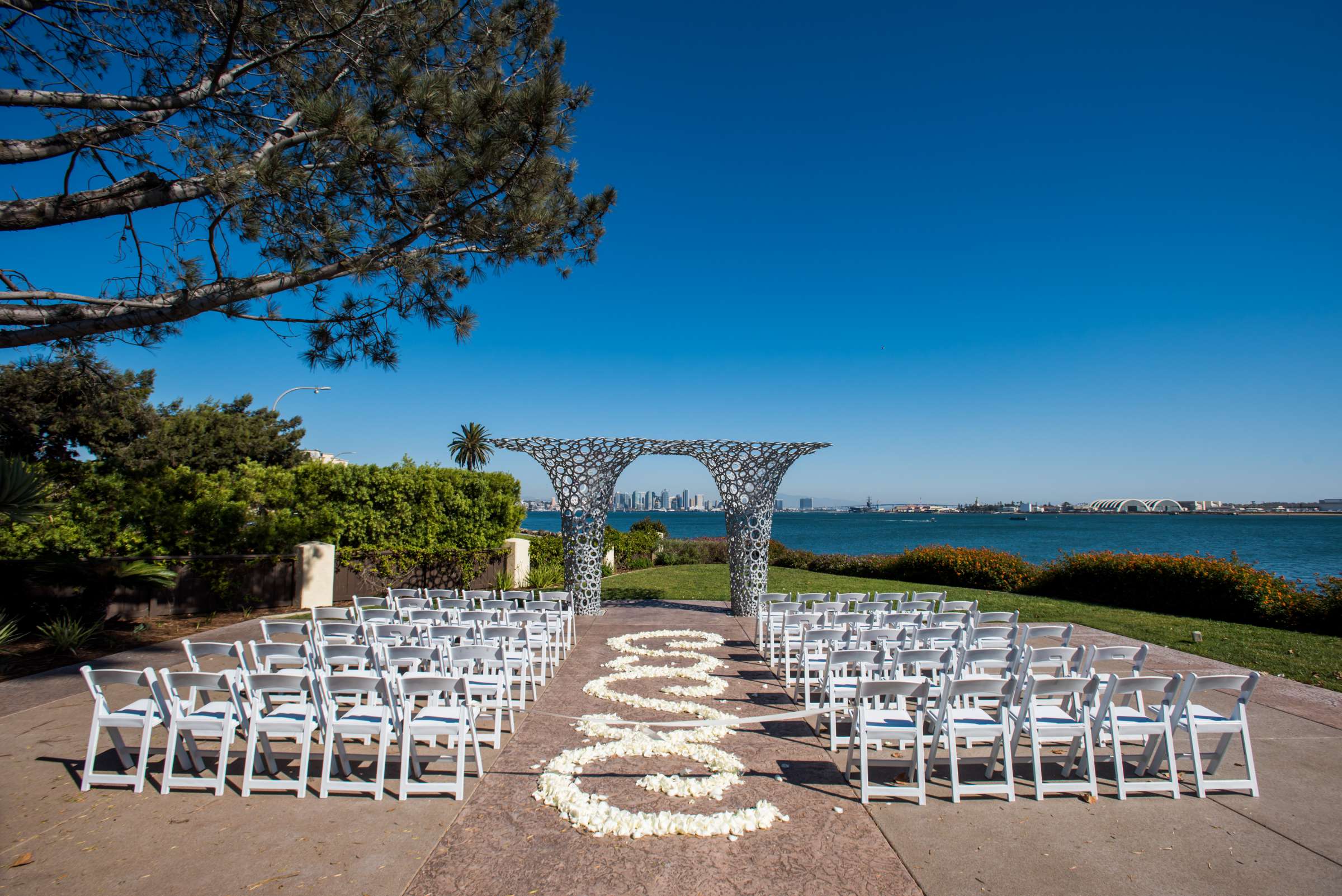 Tom Ham's Lighthouse Wedding coordinated by Aquilone Events, Angela and Ellen Wedding Photo #420829 by True Photography