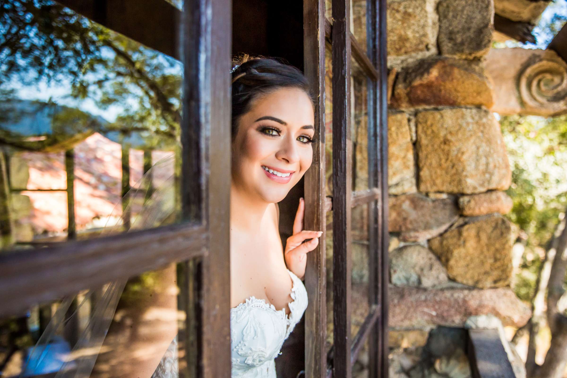 Mt Woodson Castle Wedding, Lauren and Travis Wedding Photo #46 by True Photography