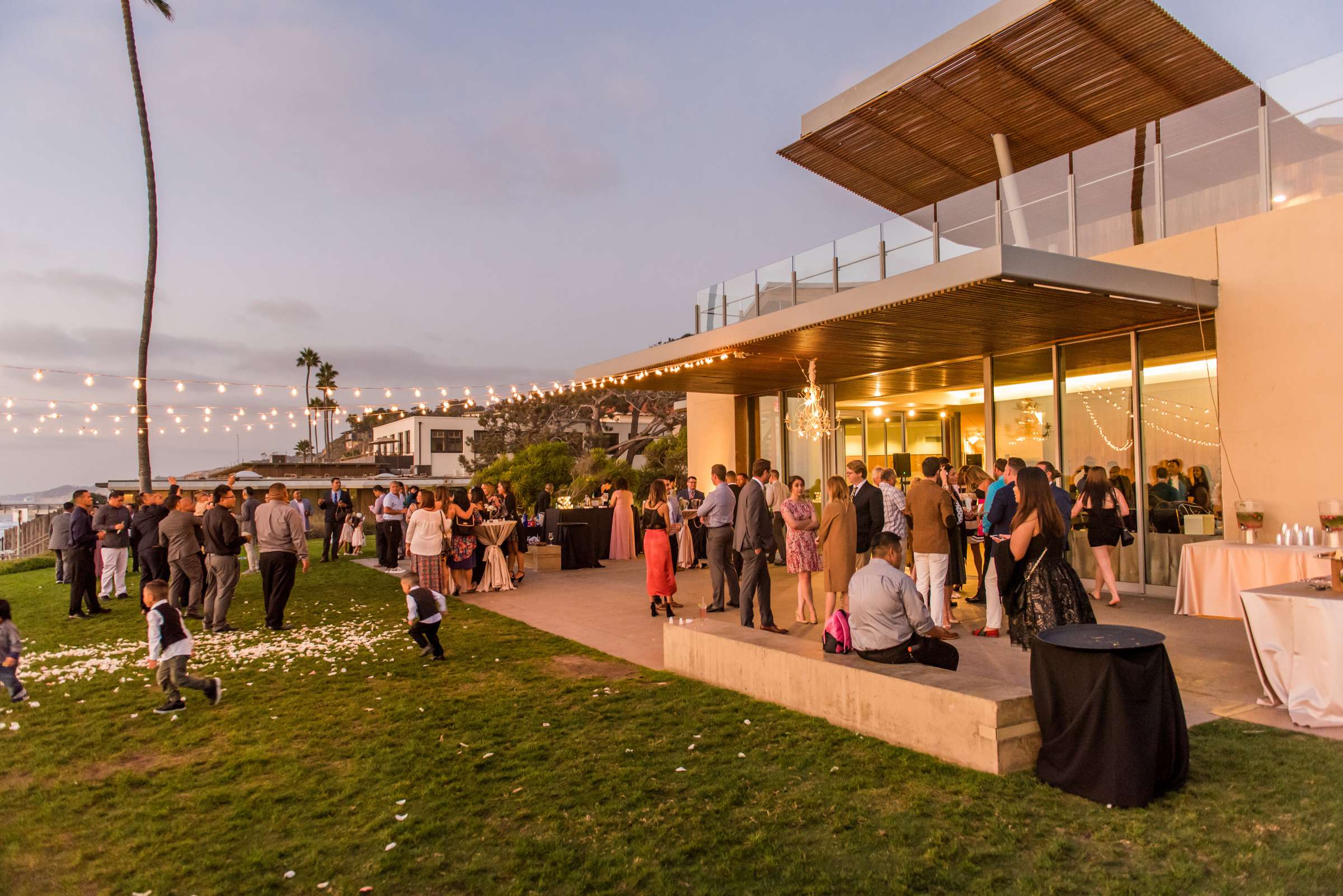 Scripps Seaside Forum Wedding, Lindsay and Shaun Wedding Photo #424717 by True Photography