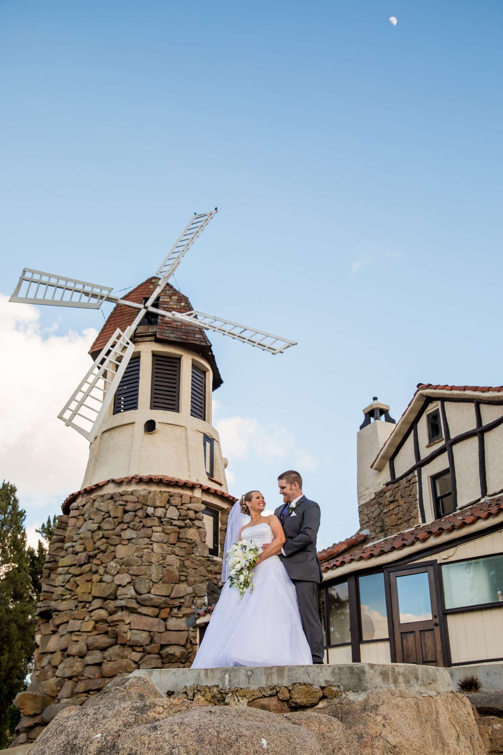 Mt Woodson Castle Wedding coordinated by Personal Touch Dining, Megan and Jesse Wedding Photo #445773 by True Photography