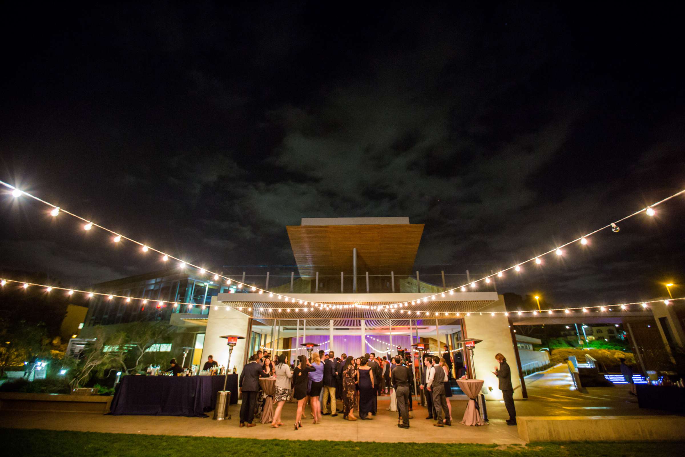 Scripps Seaside Forum Wedding coordinated by I Do Weddings, Linda and Spencer Wedding Photo #446110 by True Photography