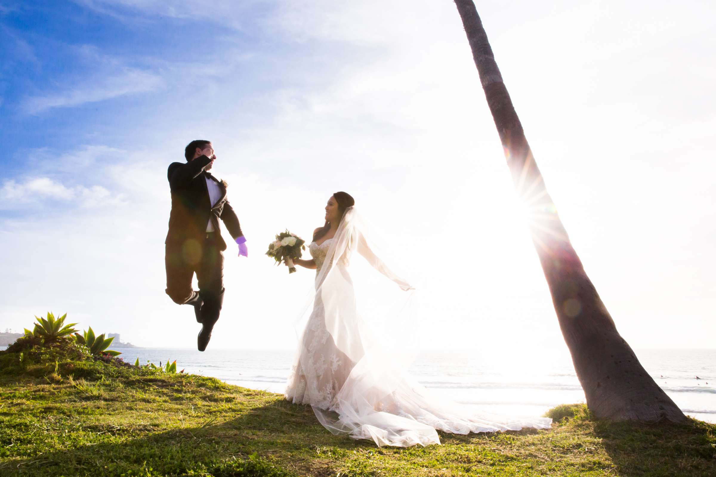 Scripps Seaside Forum Wedding coordinated by Lavish Weddings, Krystle and Justin Wedding Photo #453258 by True Photography