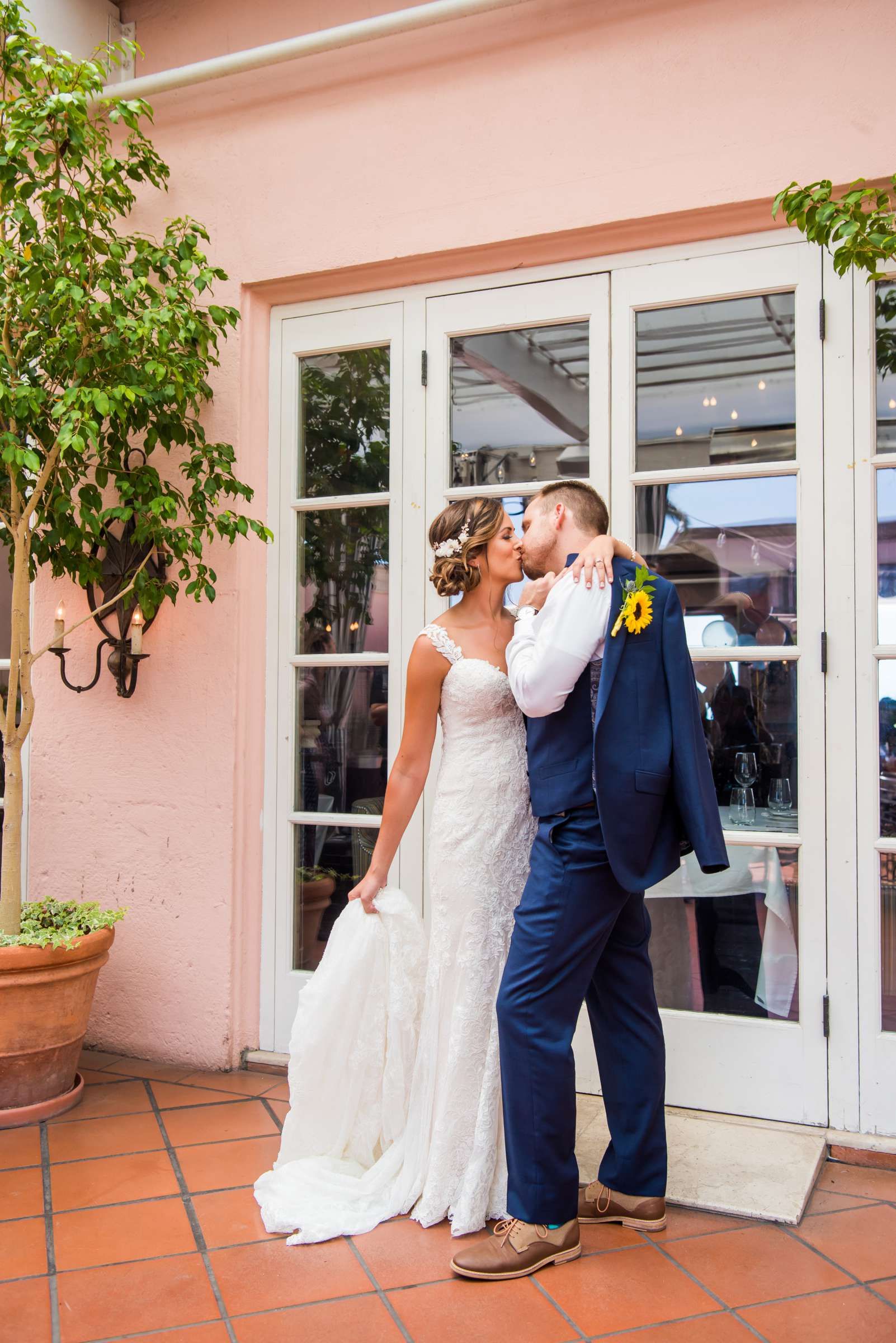 Scripps Seaside Forum Wedding coordinated by First Comes Love Weddings & Events, Emily and Casey Wedding Photo #12 by True Photography