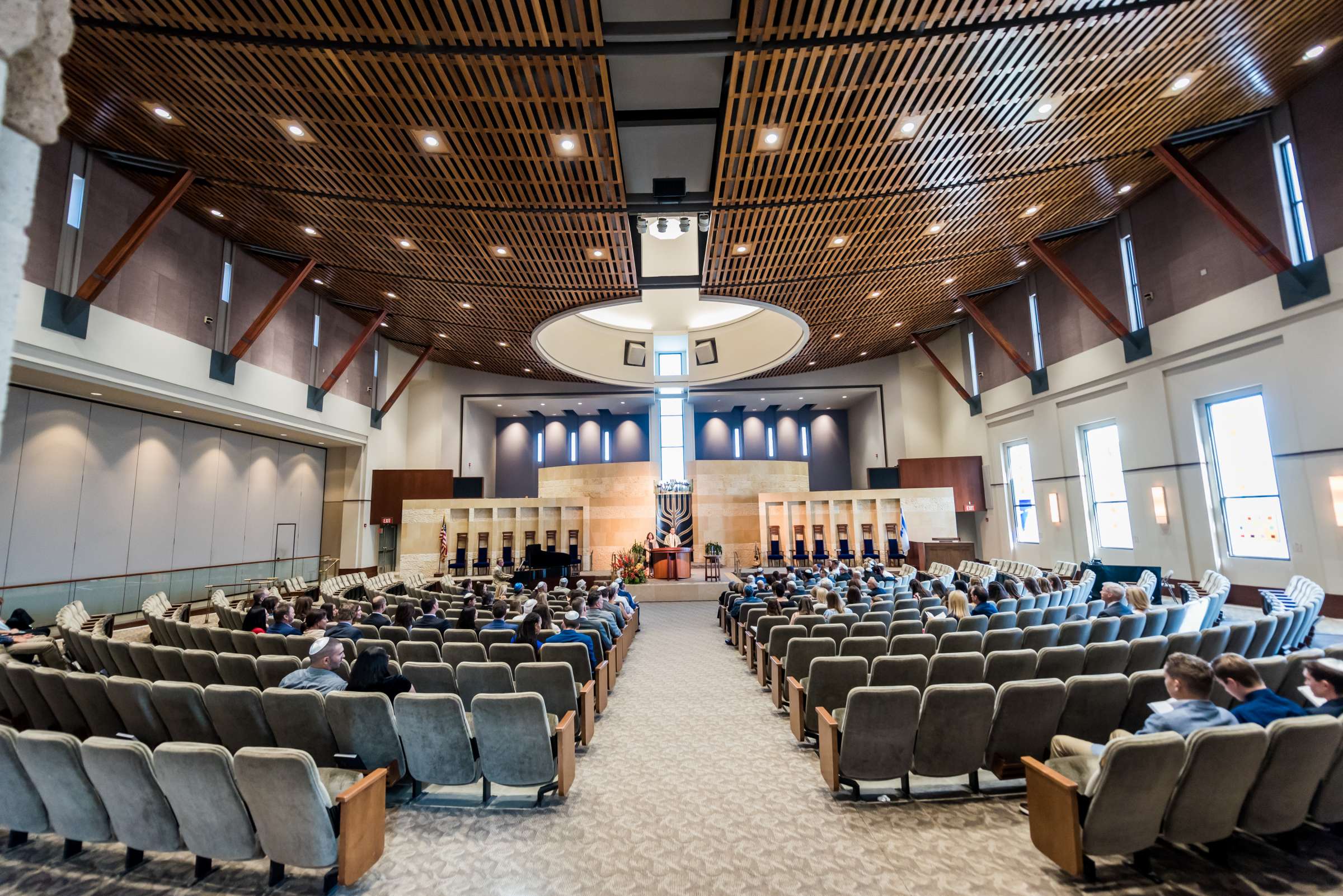 Stylized coordinated by Modern Mitzvahs, Emma Bat-Mitzvah Stylized Photo #9 by True Photography