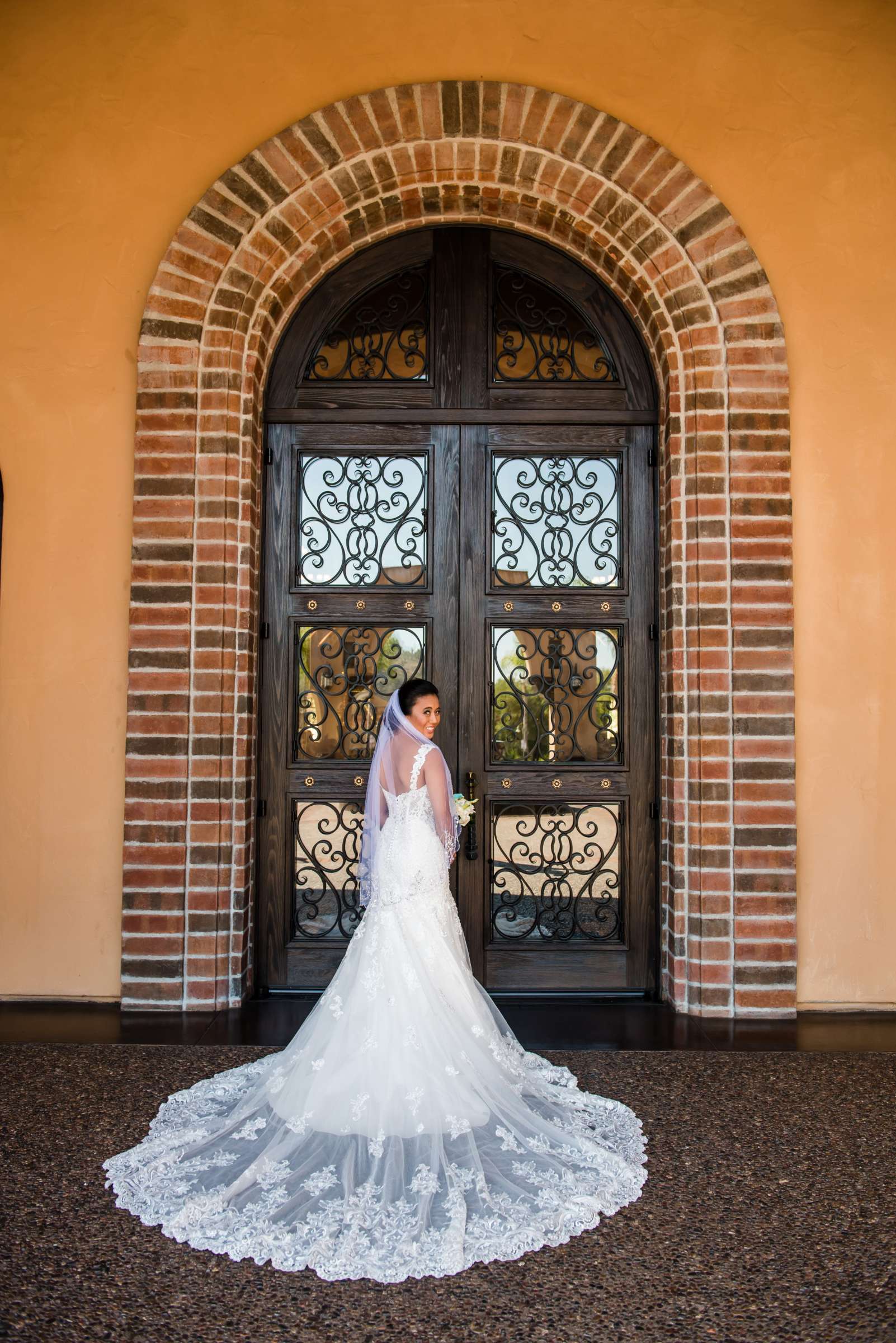 Scripps Seaside Forum Wedding coordinated by Sweet Blossom Weddings, Katrina and Mitchell Wedding Photo #11 by True Photography