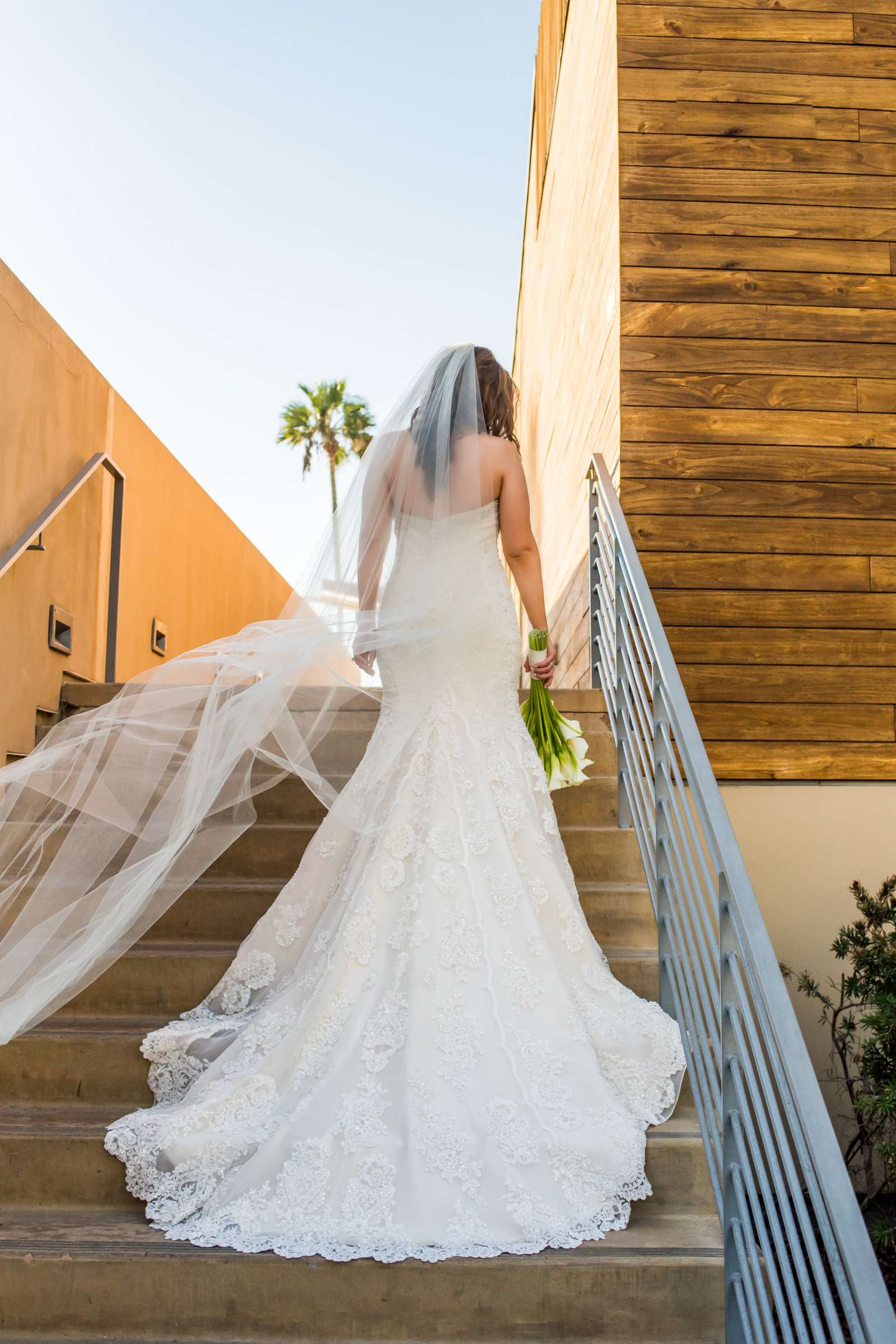 Scripps Seaside Forum Wedding coordinated by First Comes Love Weddings & Events, Janelle and Mike Wedding Photo #19 by True Photography